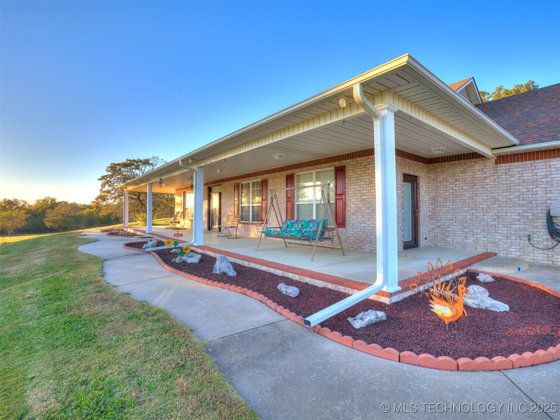 14800 S 4220 Road Property Photo 4