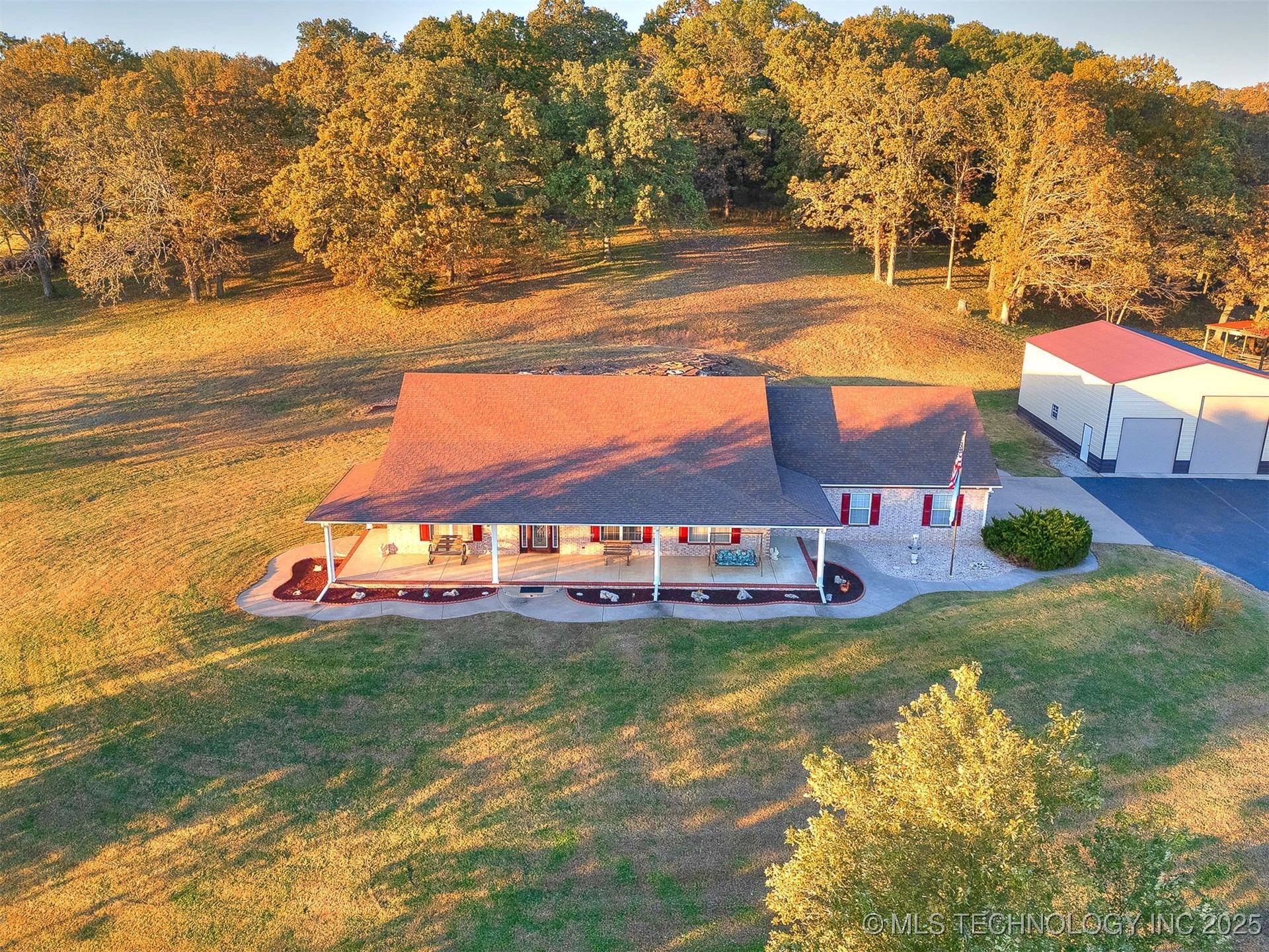 14800 S 4220 Road Property Photo 7