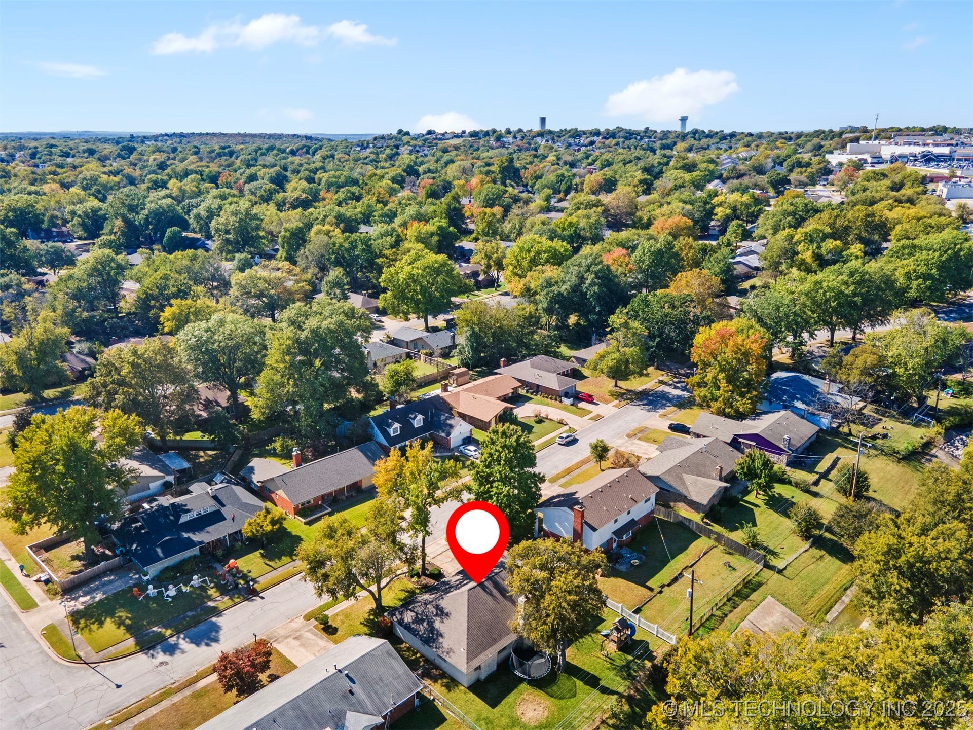 6985 E 72nd Street S Property Photo 23