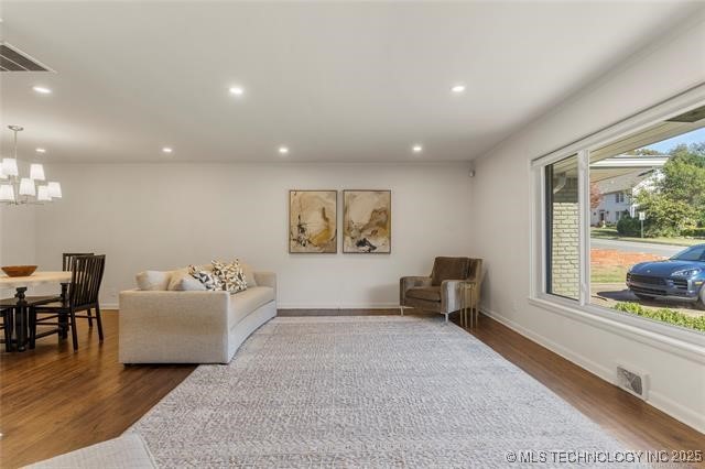 3920 S Utica Avenue Property Photo 12