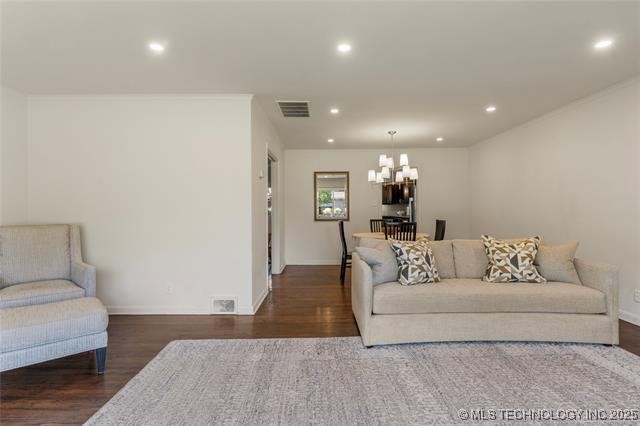 3920 S Utica Avenue Property Photo 17