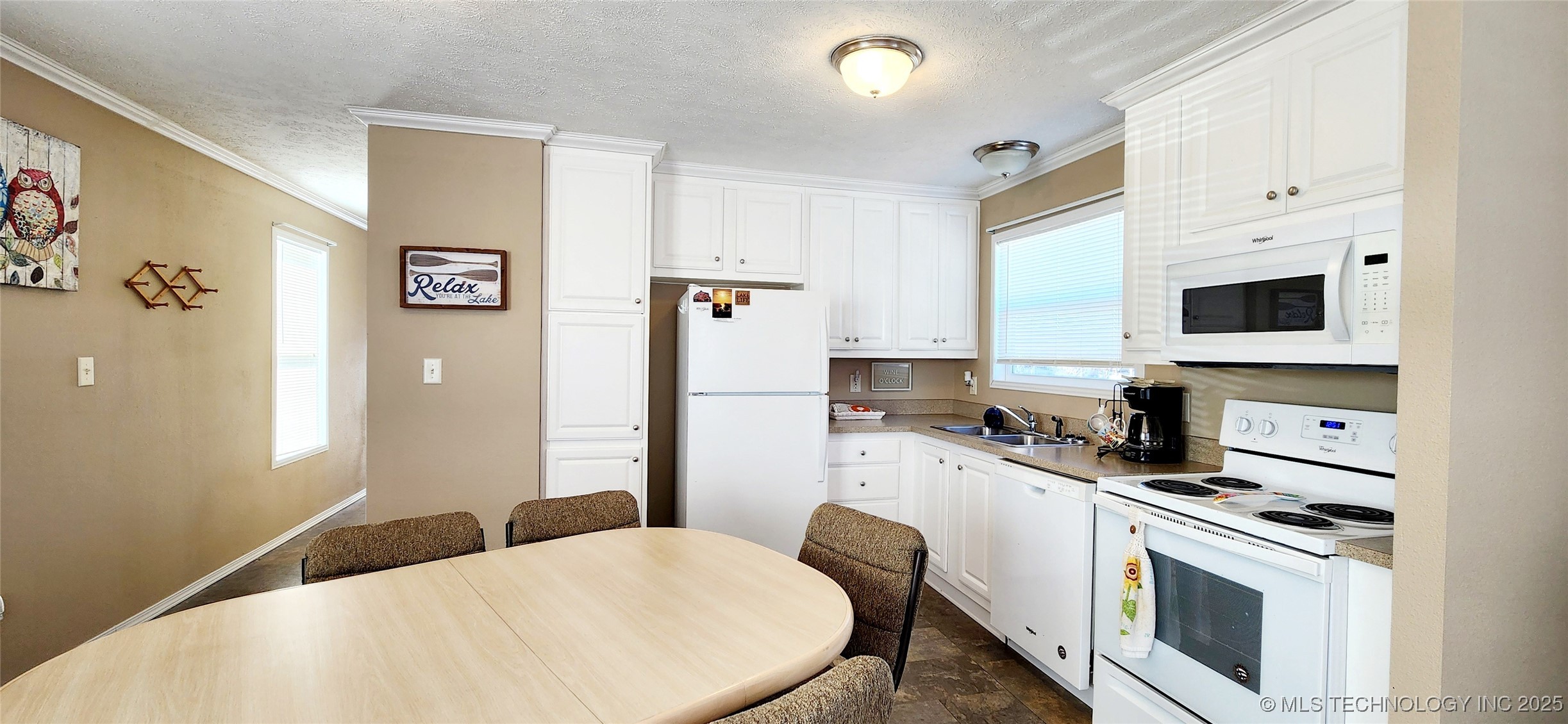 114554 S 4203 Road Property Photo 10