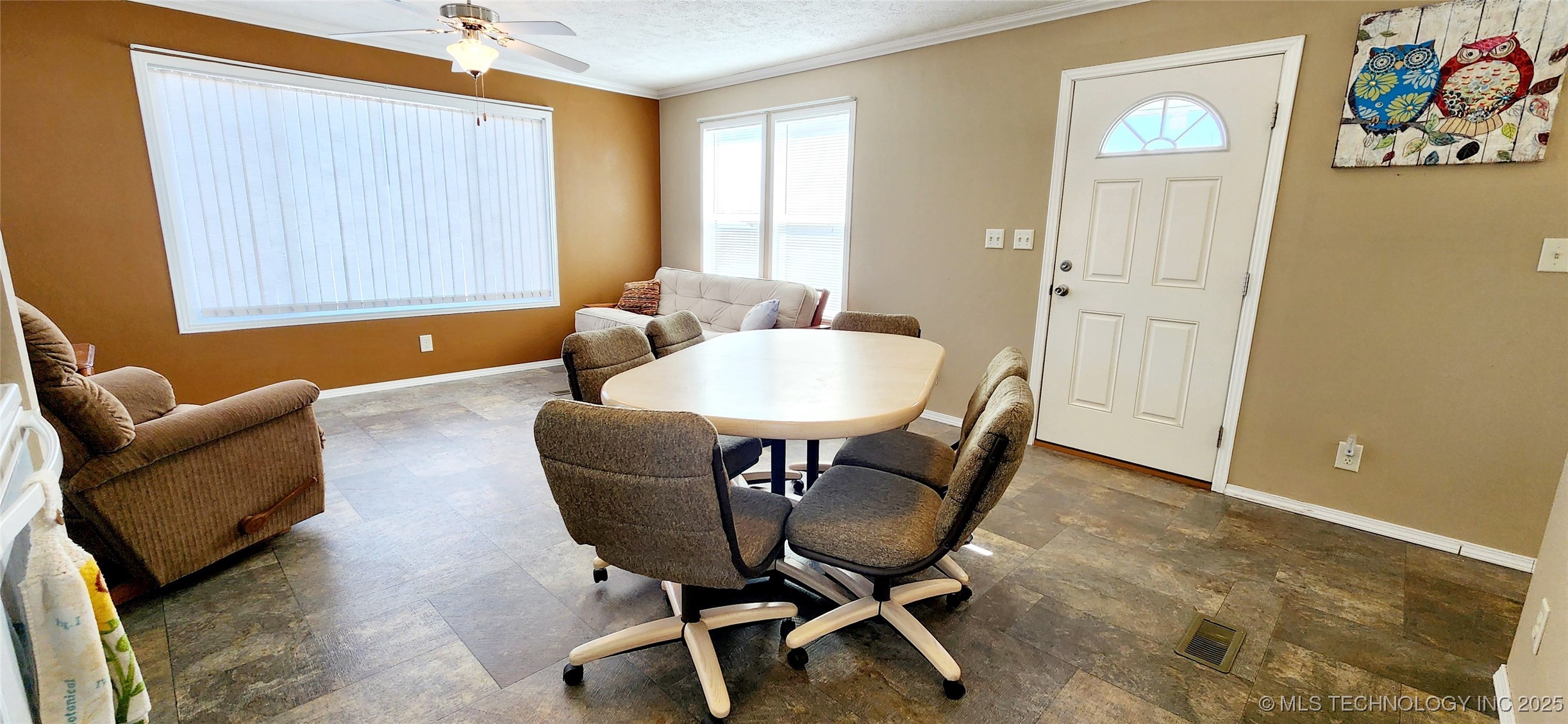 114554 S 4203 Road Property Photo 11