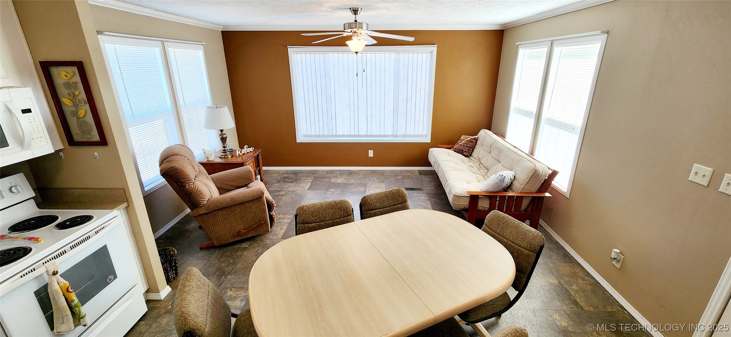 114554 S 4203 Road Property Photo 13