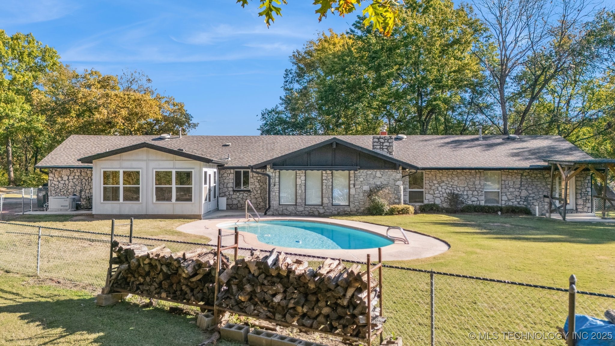 21780 E 66th Circle S Property Photo 5