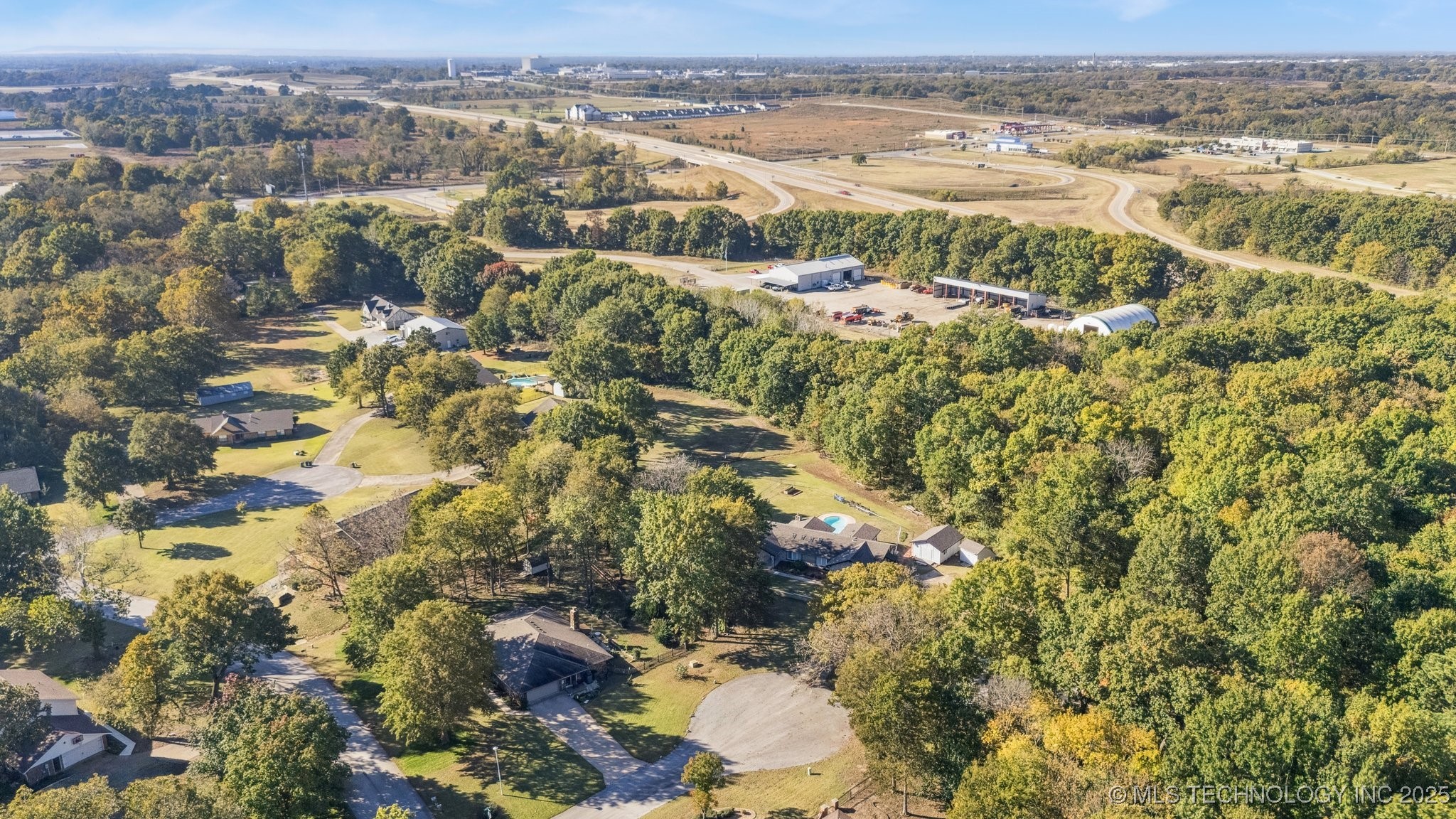 21780 E 66th Circle S Property Photo 6