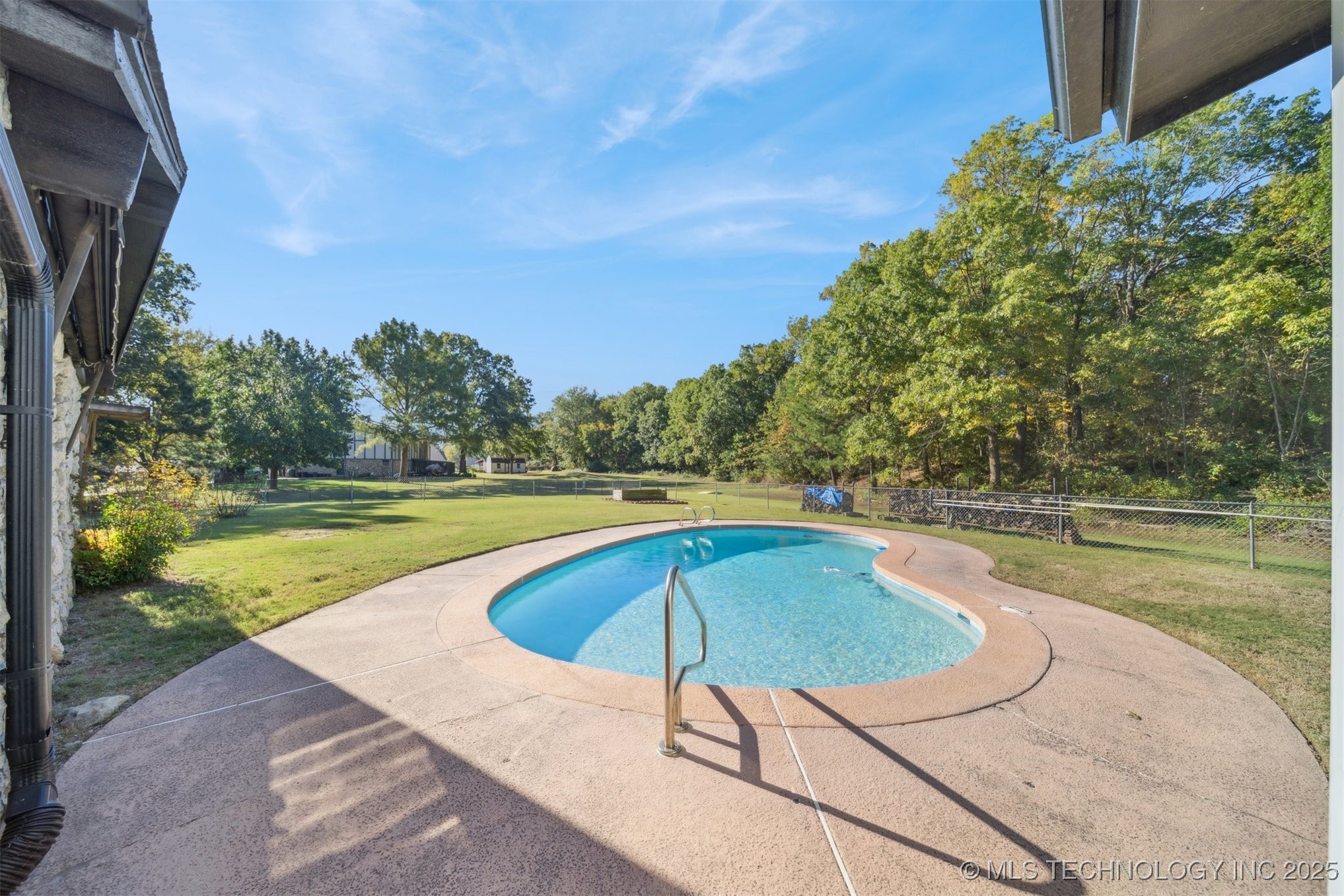 21780 E 66th Circle S Property Photo 9