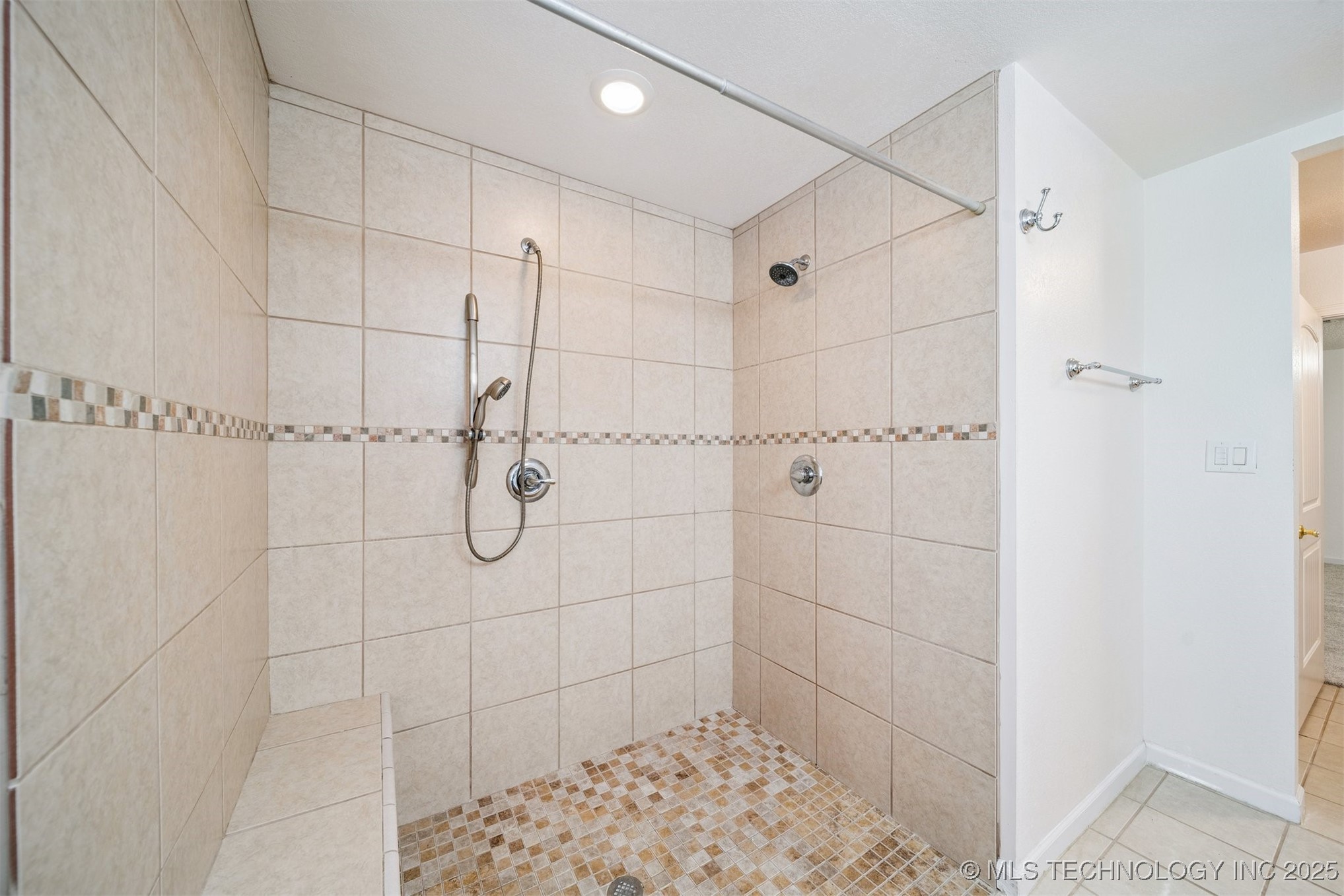 21780 E 66th Circle S Property Photo 26