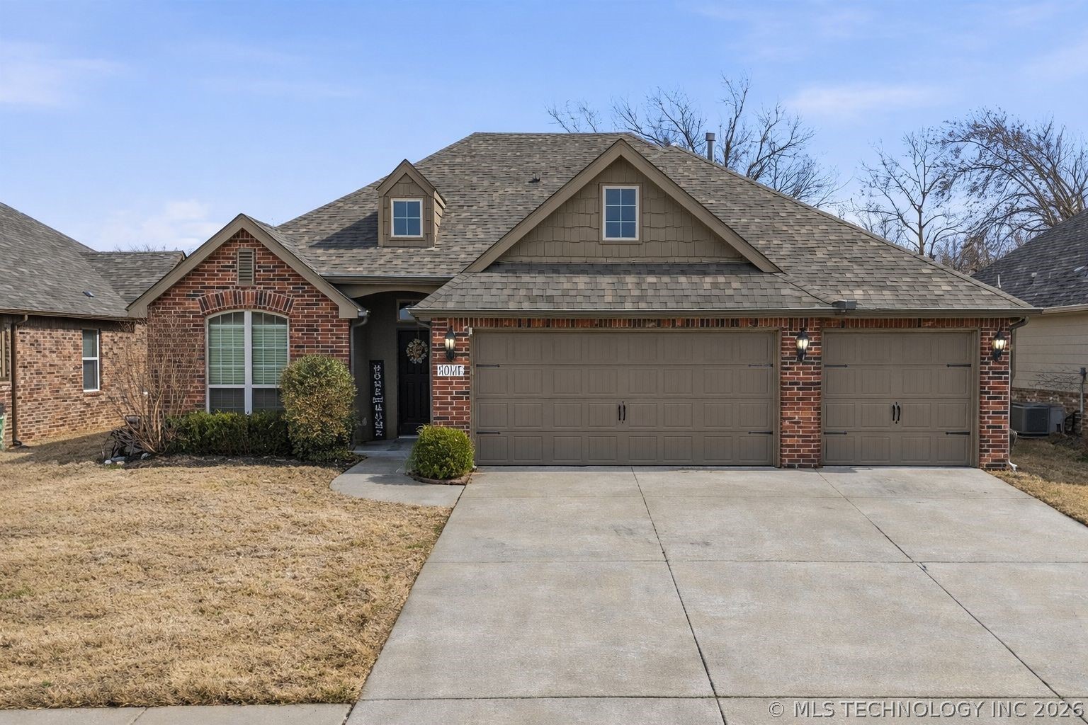 5317 Skylane Drive Property Photo 1