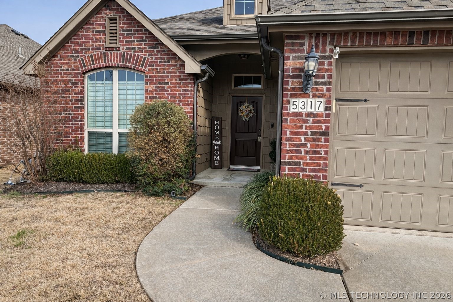 5317 Skylane Drive Property Photo 2