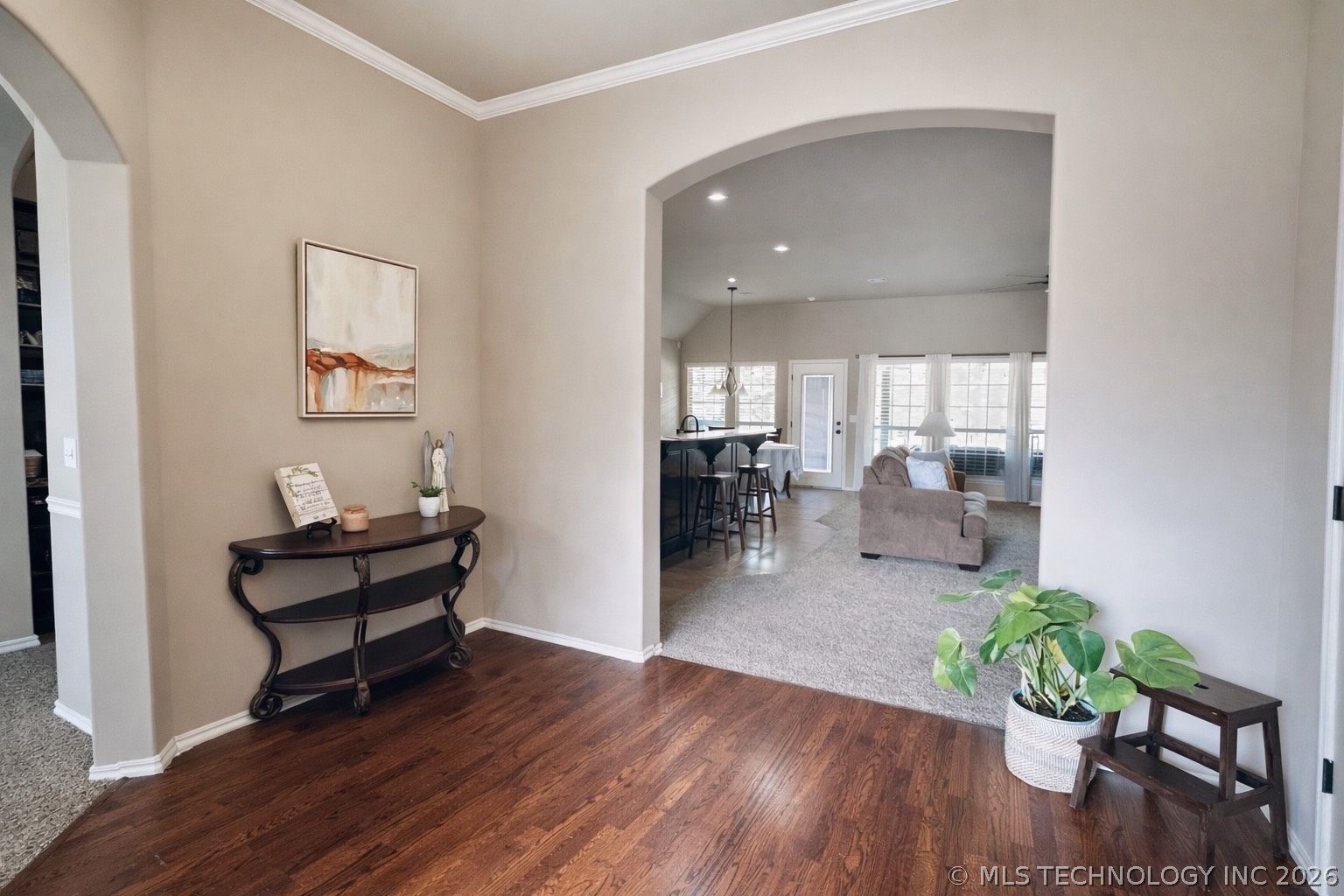 5317 Skylane Drive Property Photo 3