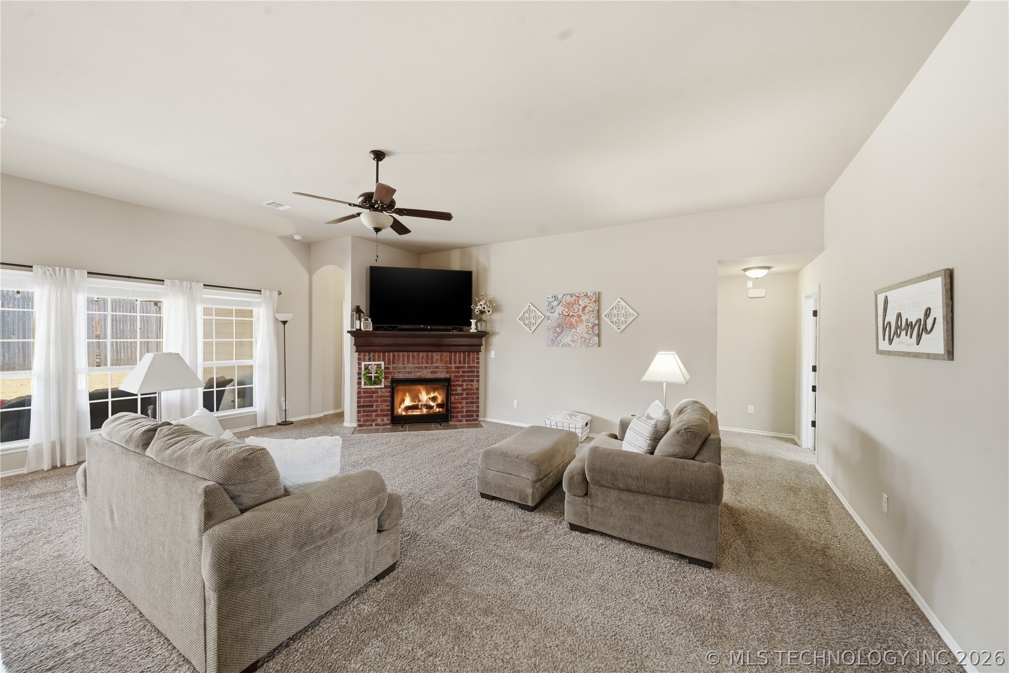 5317 Skylane Drive Property Photo 7