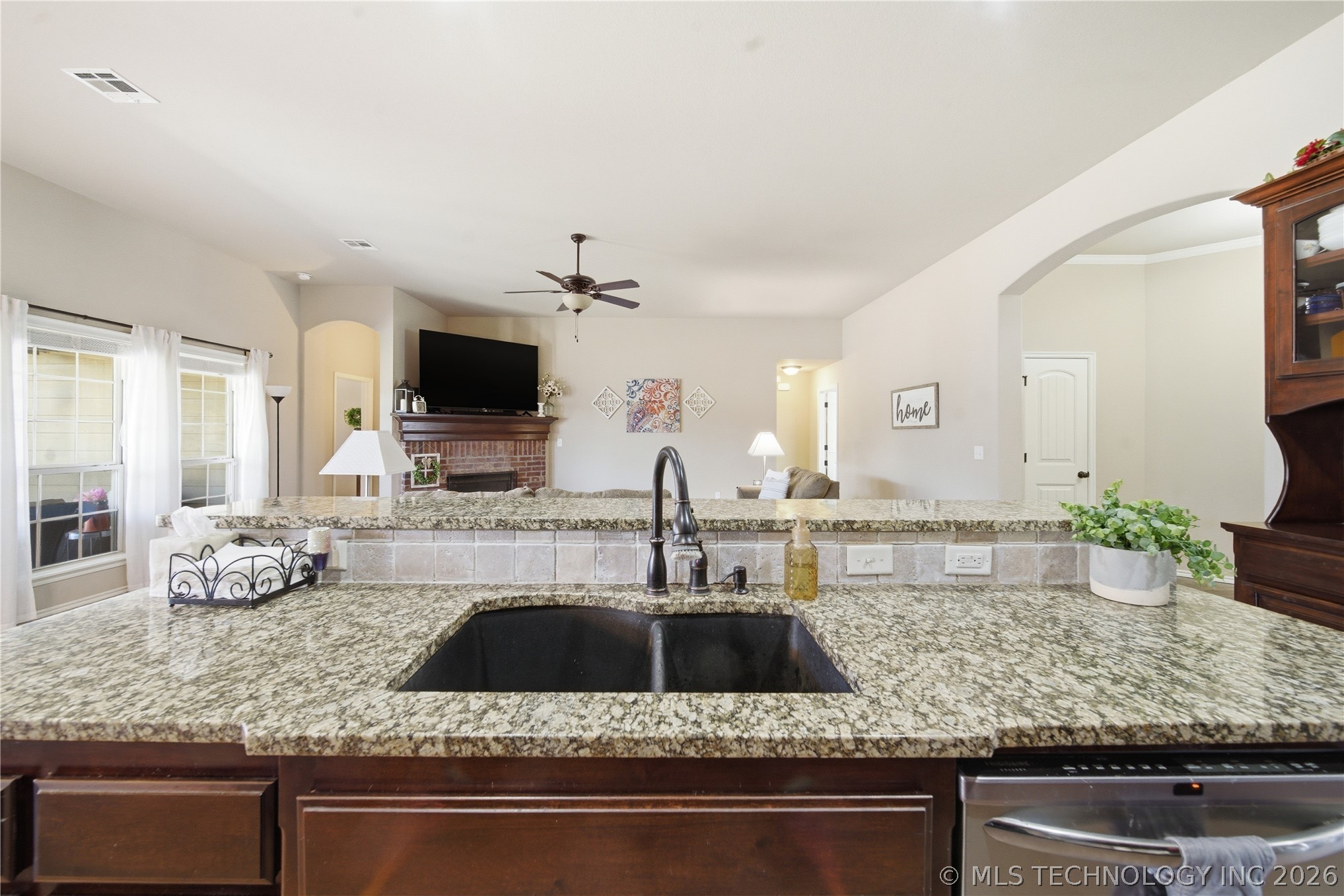 5317 Skylane Drive Property Photo 16