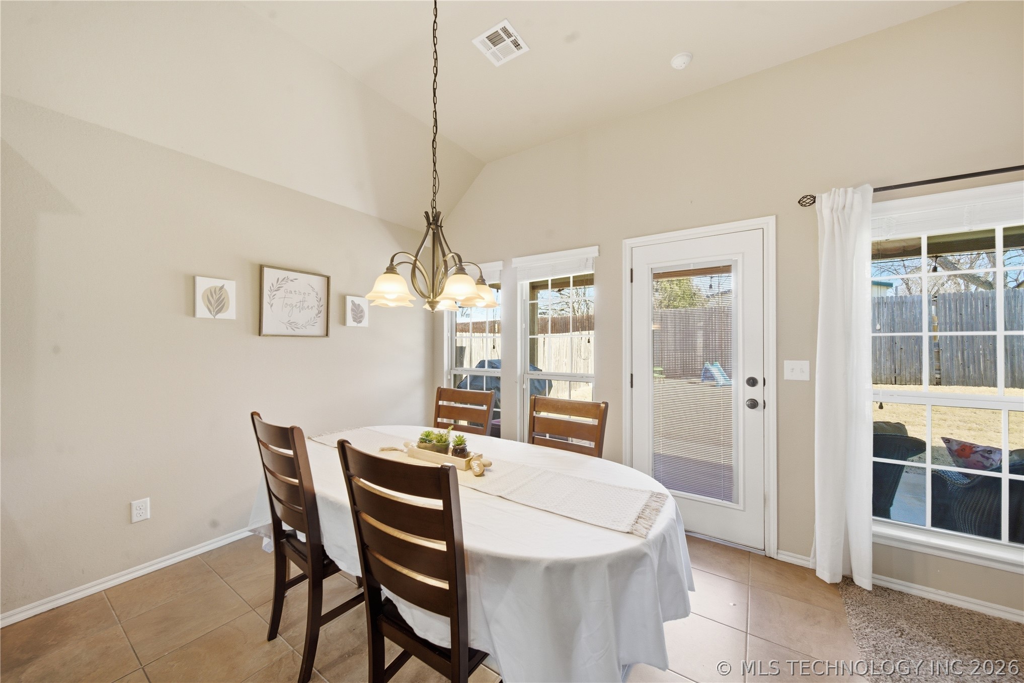 5317 Skylane Drive Property Photo 18