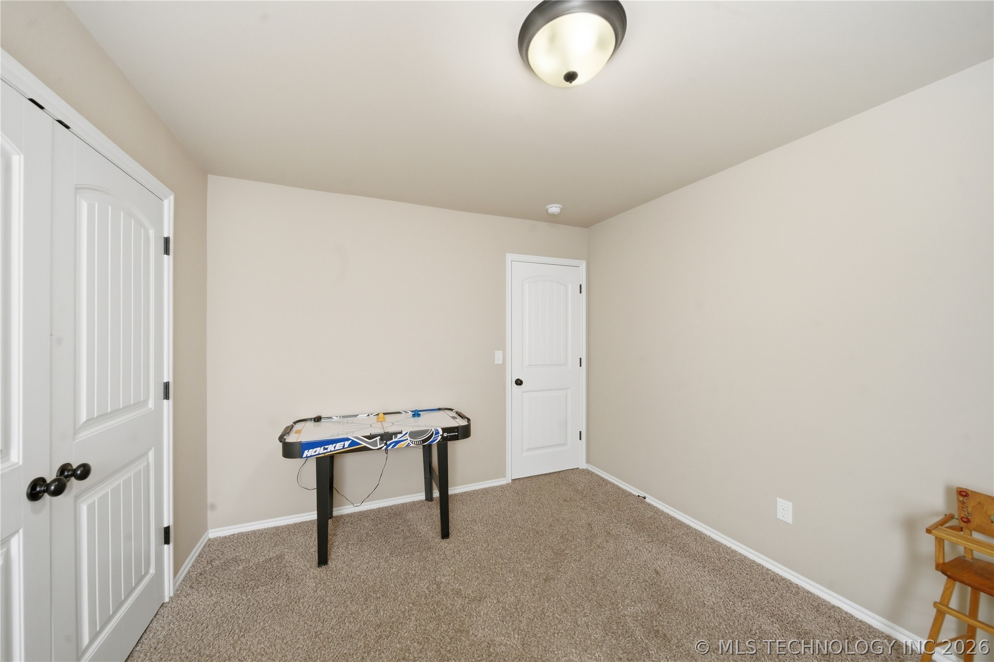 5317 Skylane Drive Property Photo 26