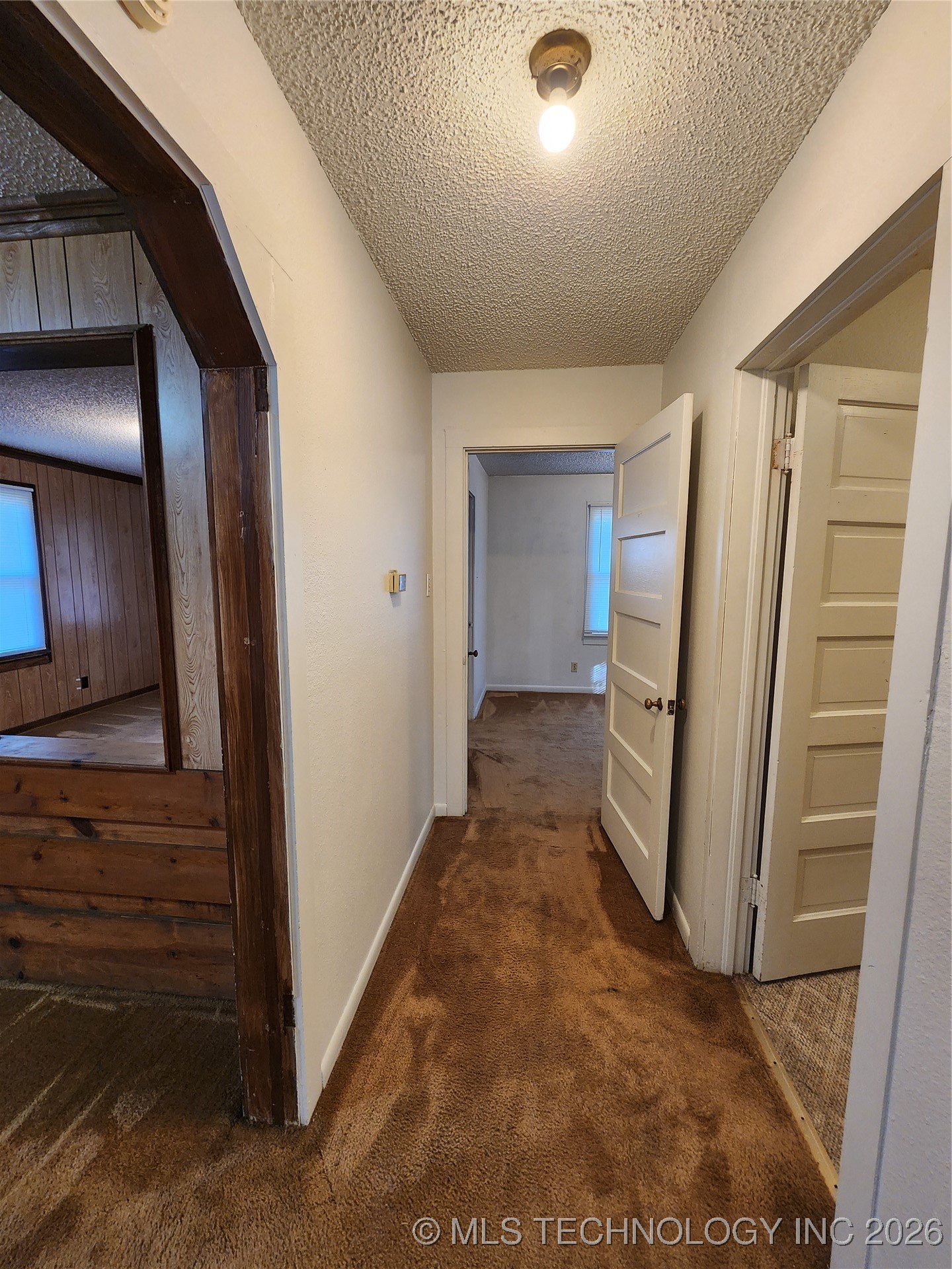 611 N 7th Avenue Property Photo 12