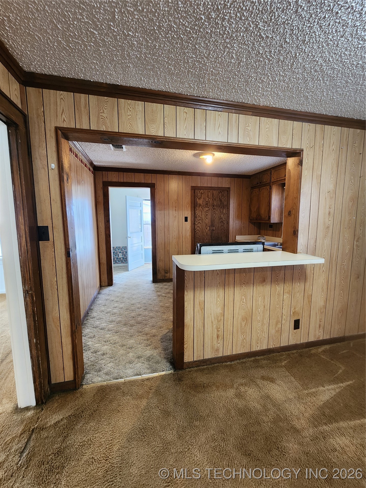 611 N 7th Avenue Property Photo 15