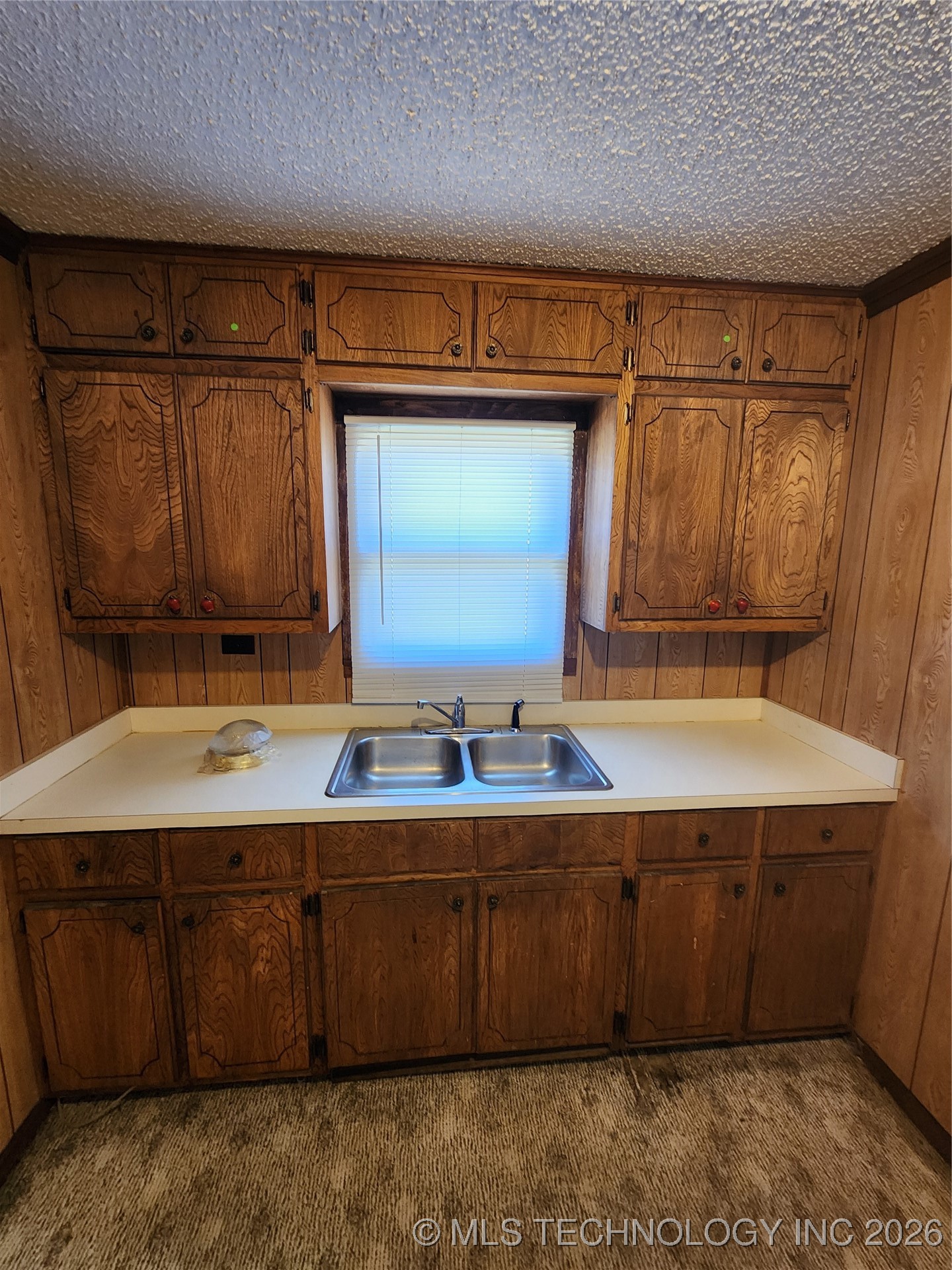 611 N 7th Avenue Property Photo 17