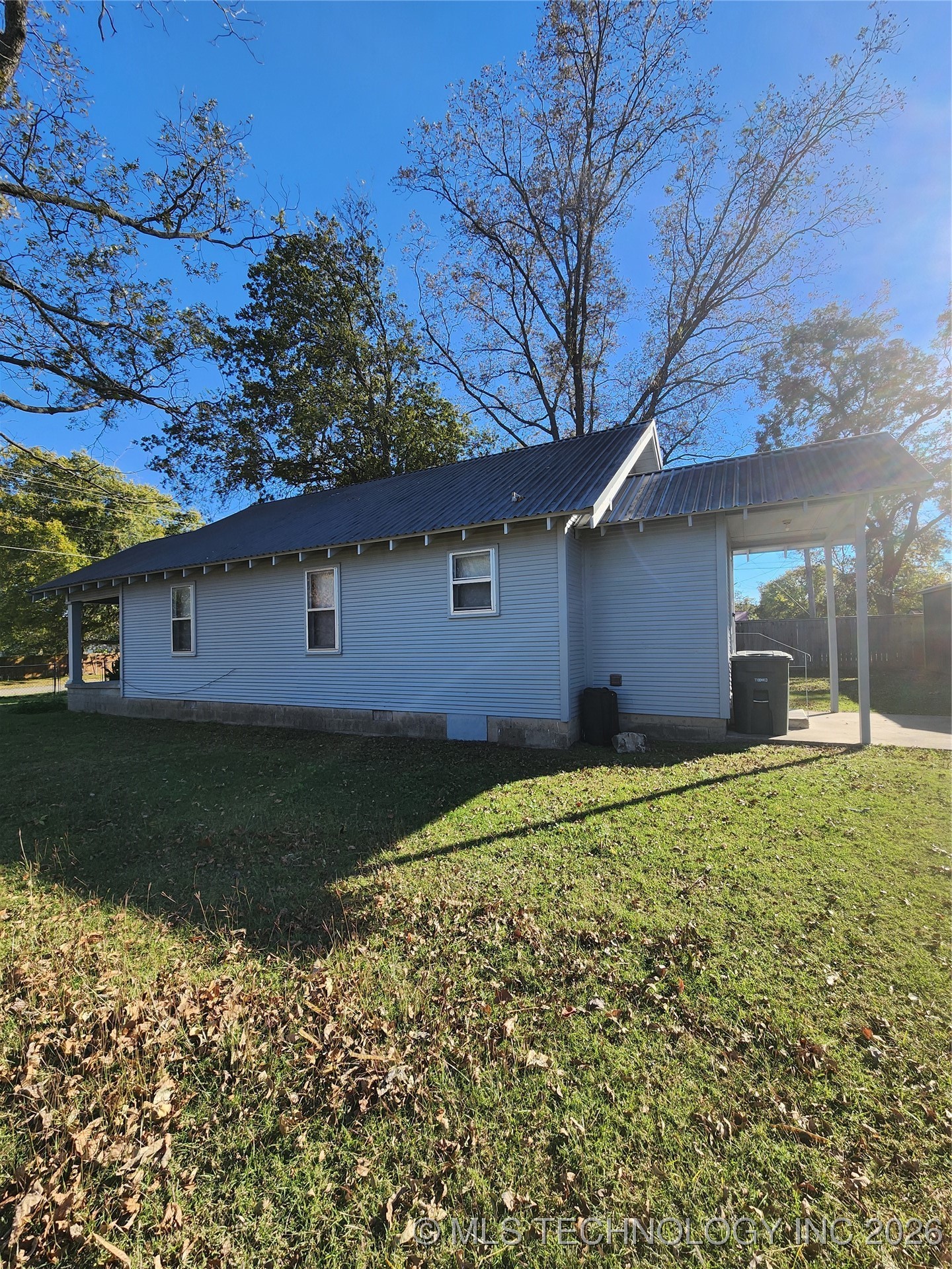 611 N 7th Avenue Property Photo 24