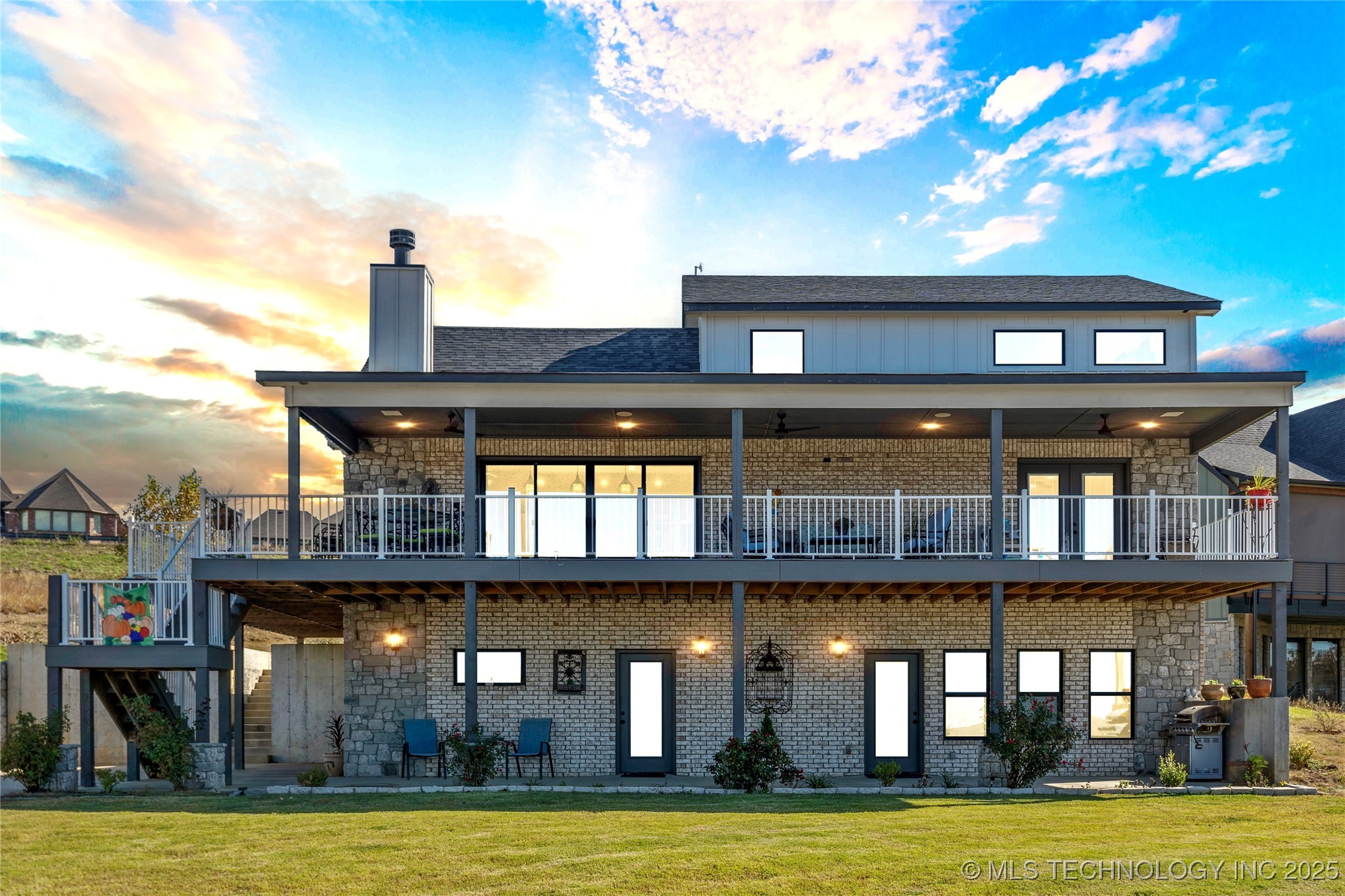 12255 Avalon Drive Property Photo 1