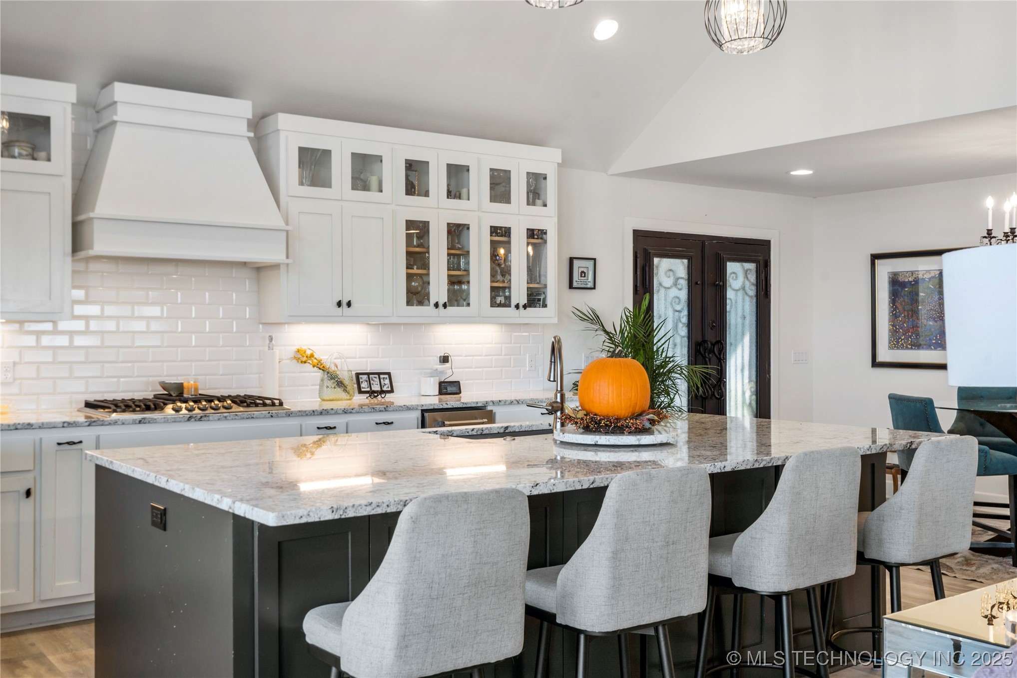 12255 Avalon Drive Property Photo 13