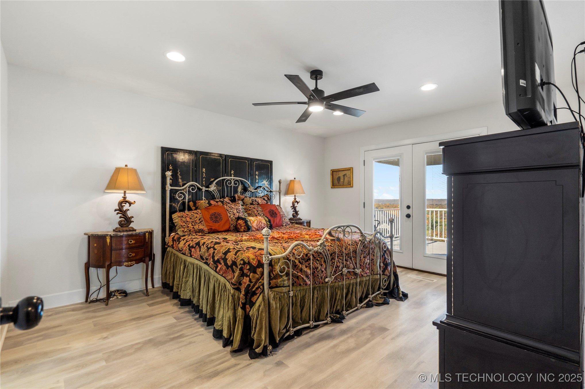 12255 Avalon Drive Property Photo 24