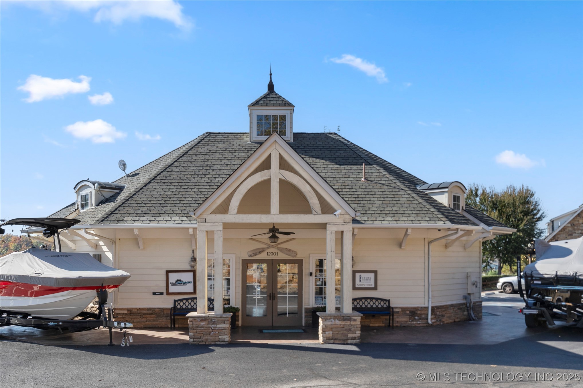 12255 Avalon Drive Property Photo 41