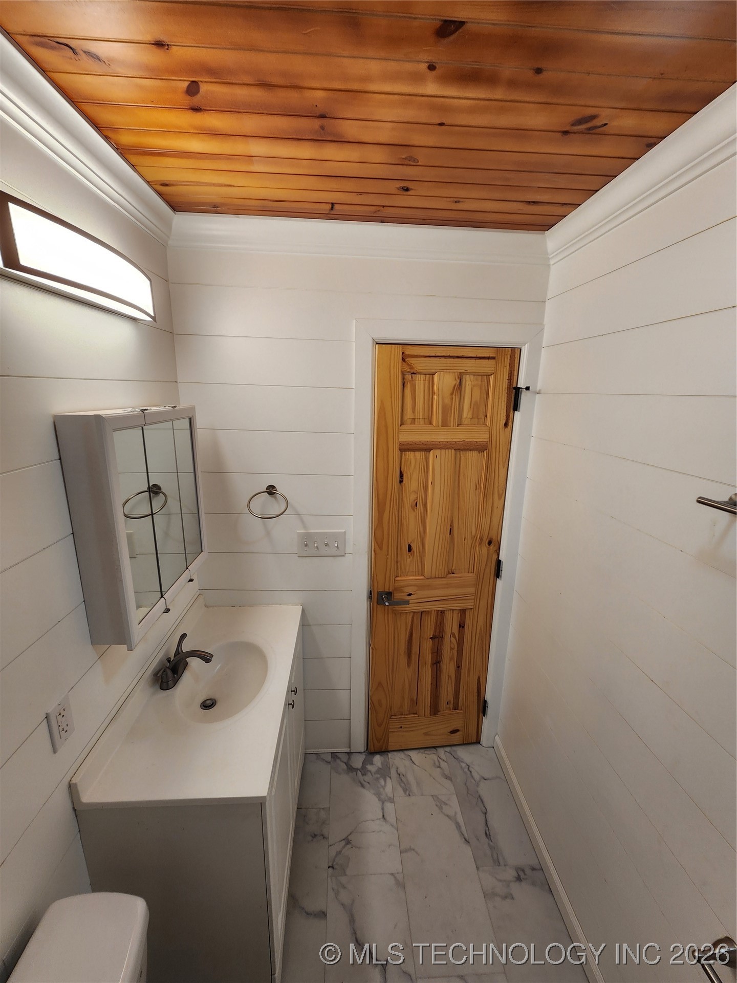 10290 County Road 1543 Property Photo 16