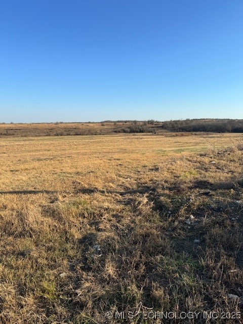 Smiley Road Property Photo 4