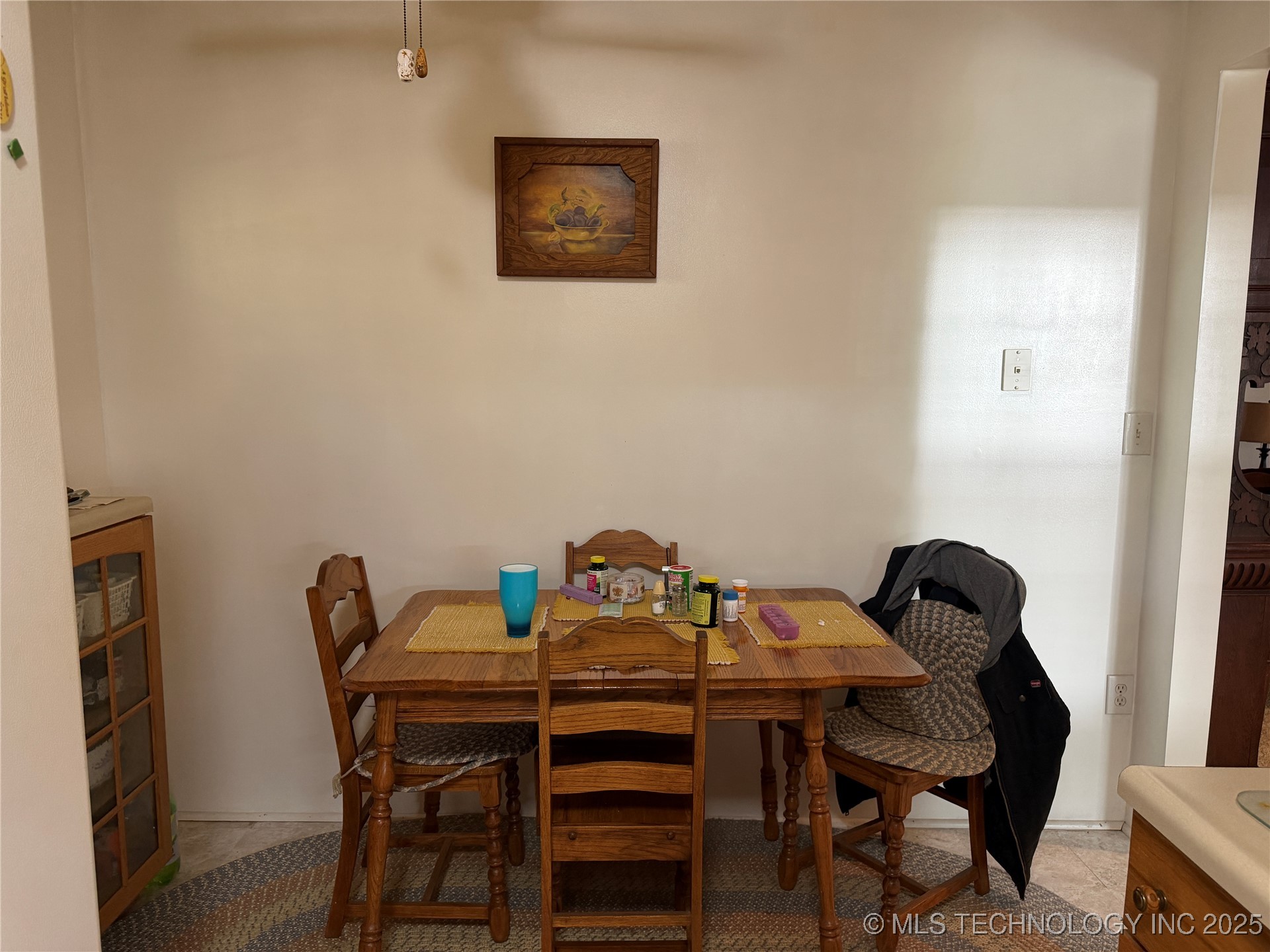 425671 E 1168 Road Property Photo 9