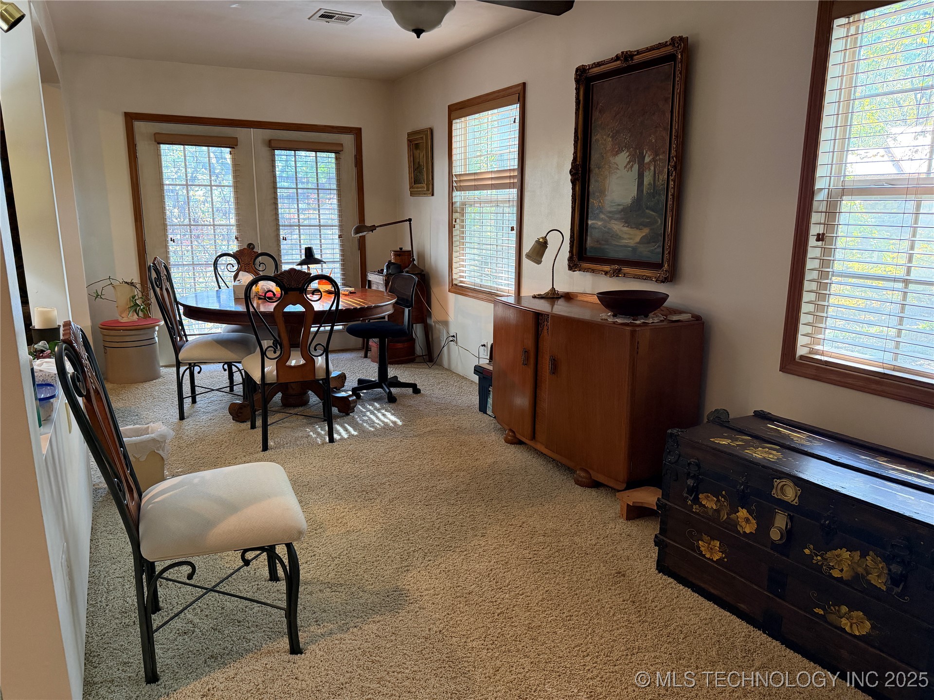 425671 E 1168 Road Property Photo 10