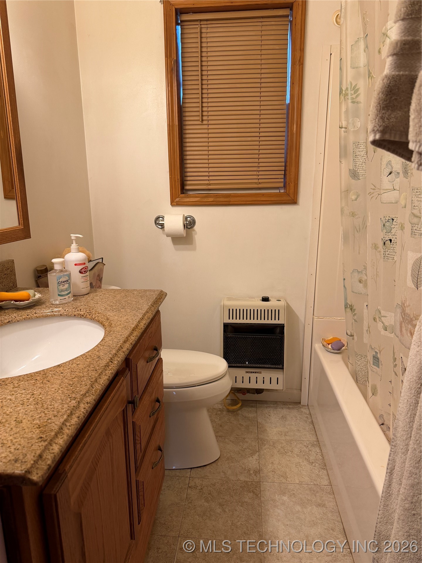 425671 E 1168 Road Property Photo 18