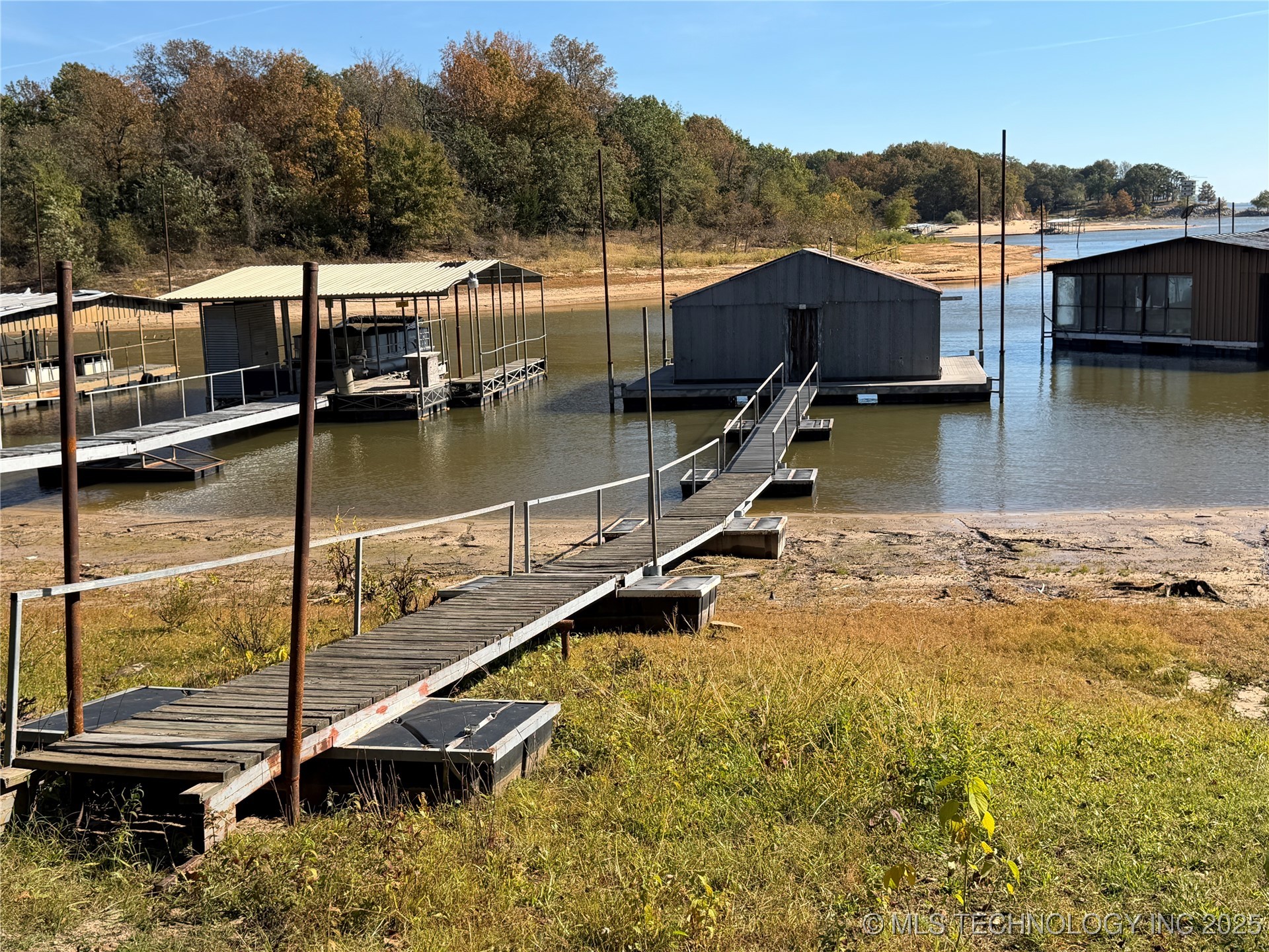 425671 E 1168 Road Property Photo 34