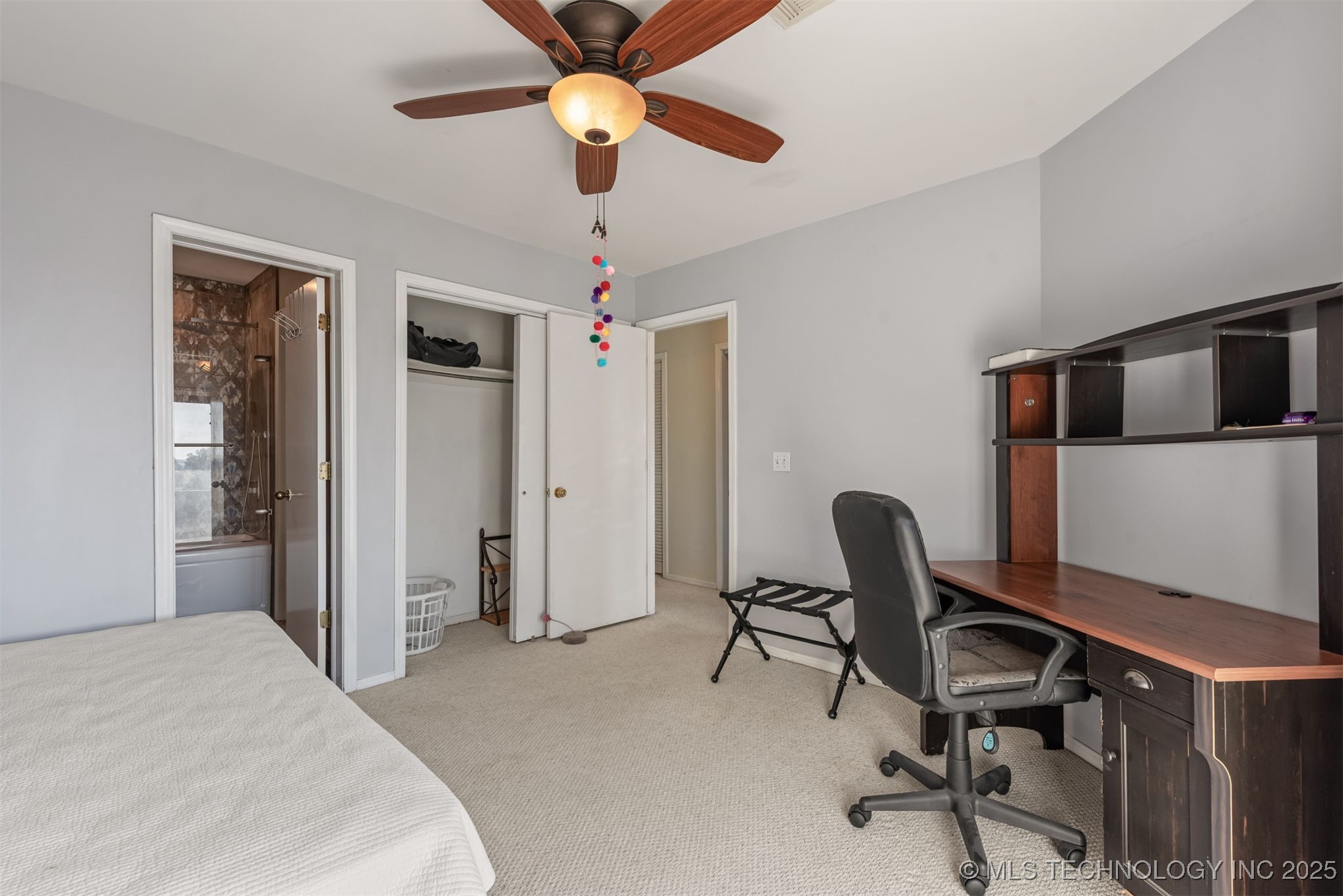 1410 S Houston Avenue D Property Photo 21