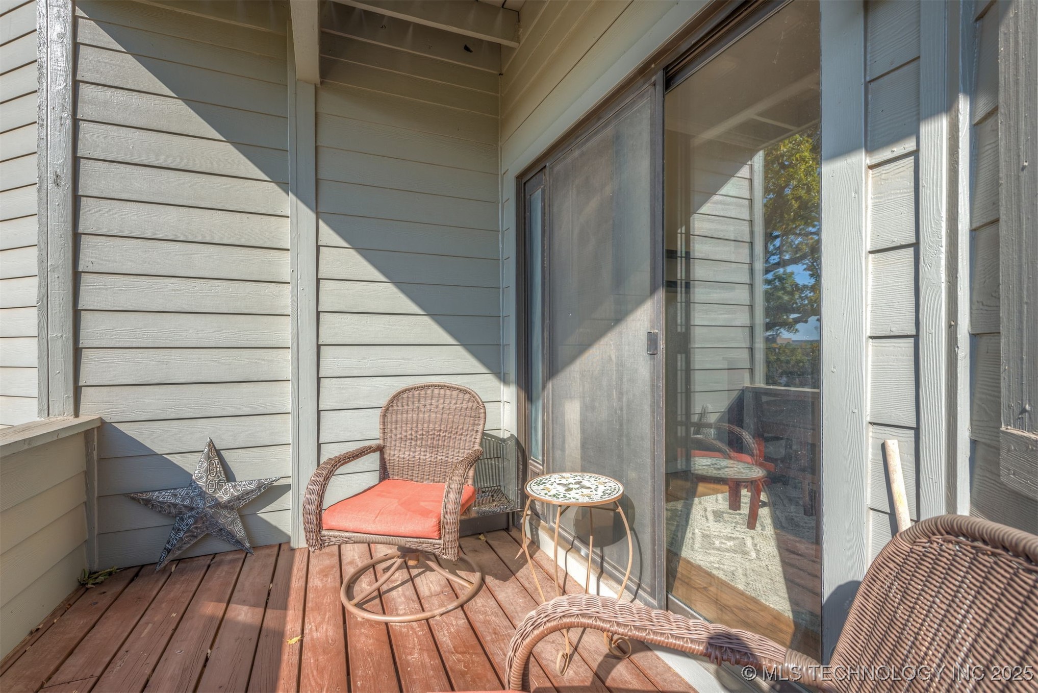 1410 S Houston Avenue D Property Photo 31