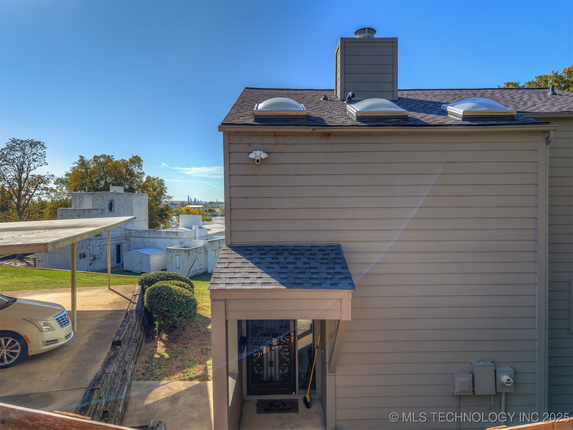 1410 S Houston Avenue D Property Photo 39