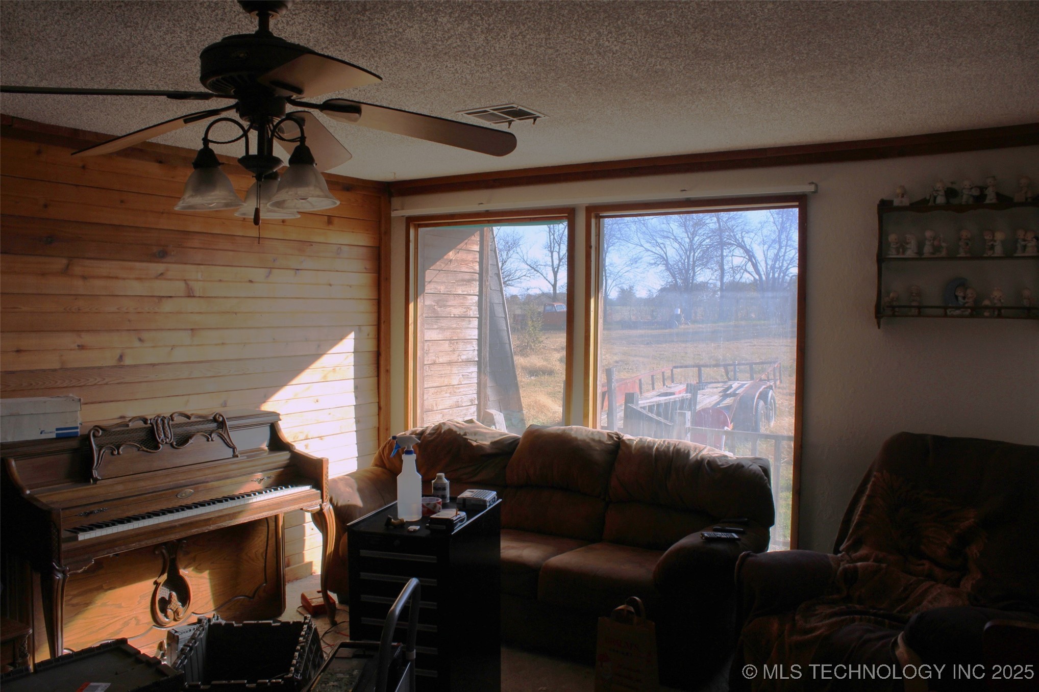 65337 S 220 Road Property Photo 8