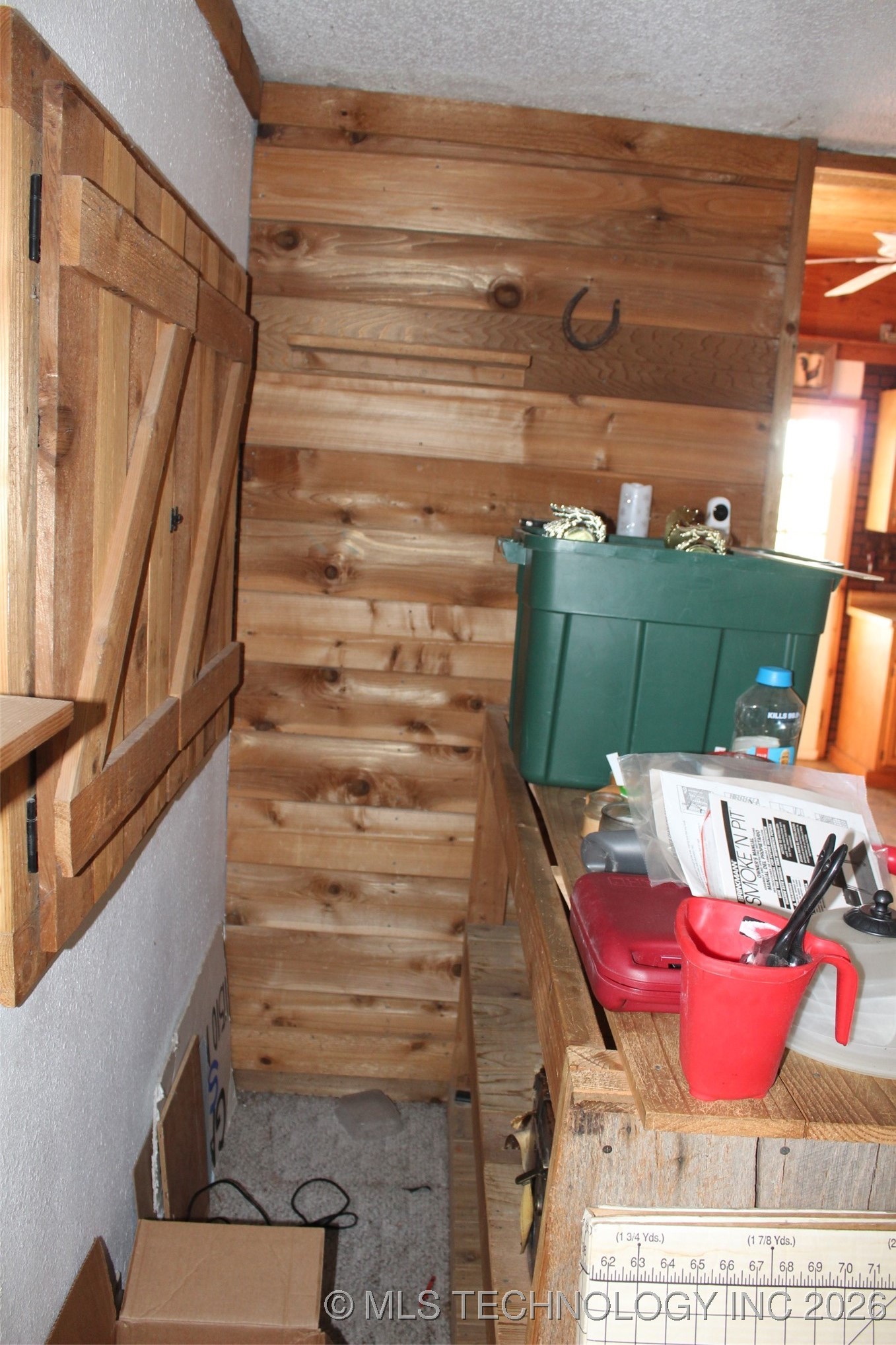 65337 S 220 Road Property Photo 11