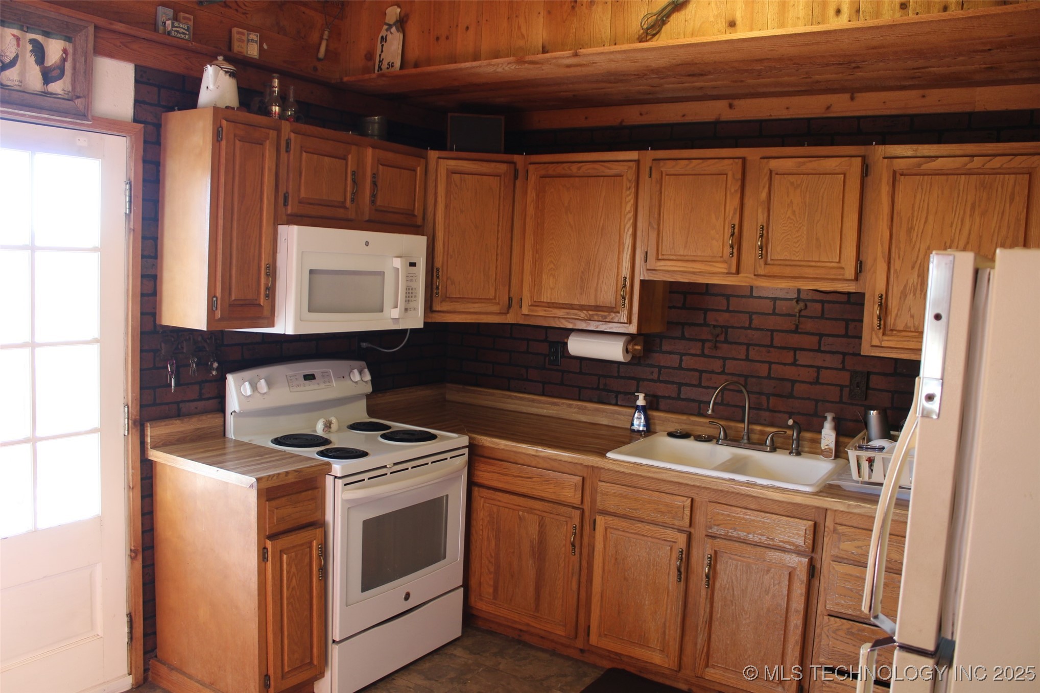 65337 S 220 Road Property Photo 16