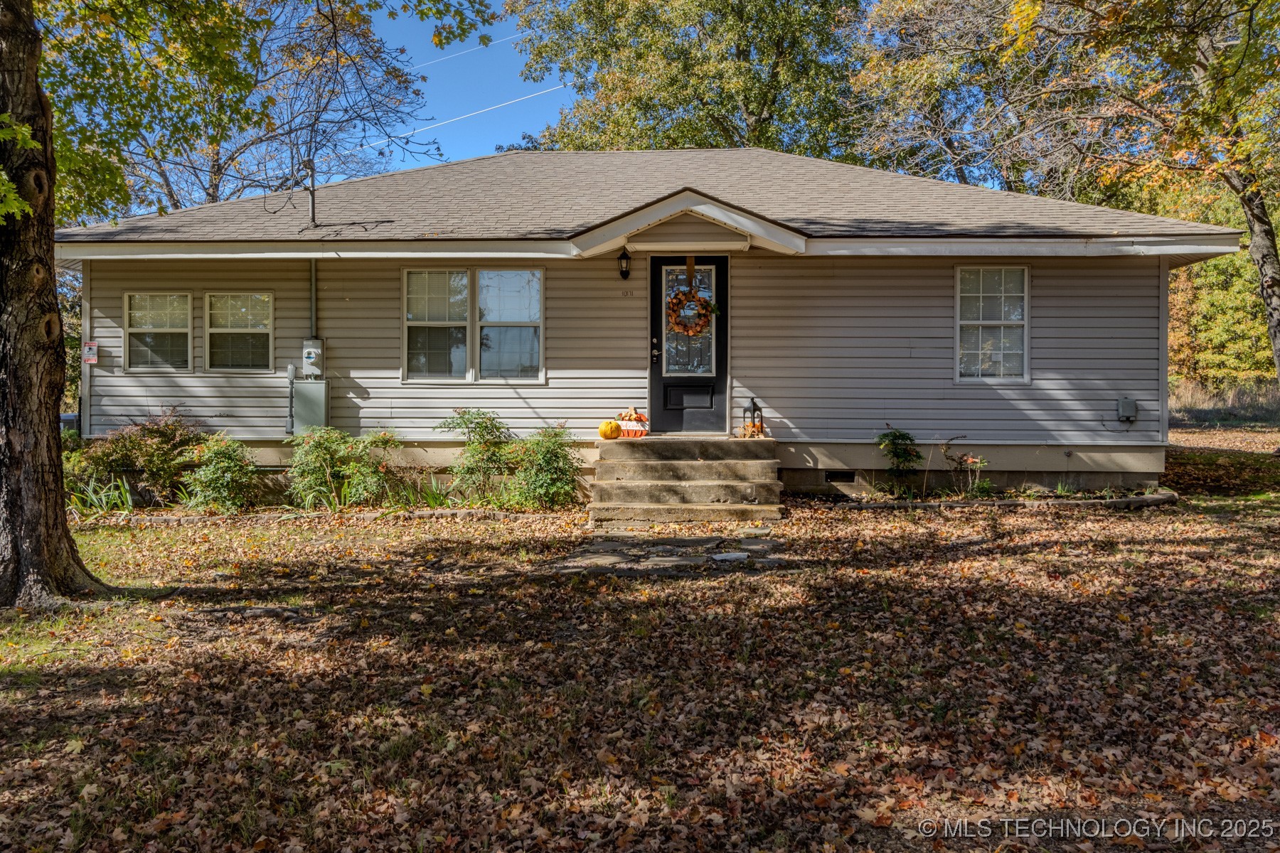 10171 E Hwy 412 Alt Highway E Property Photo 1