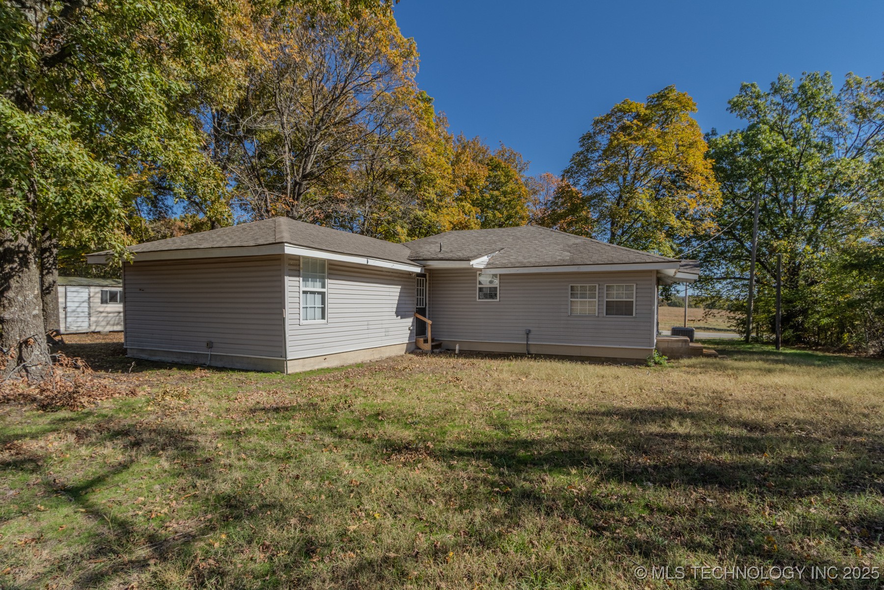 10171 E Hwy 412 Alt Highway E Property Photo 3