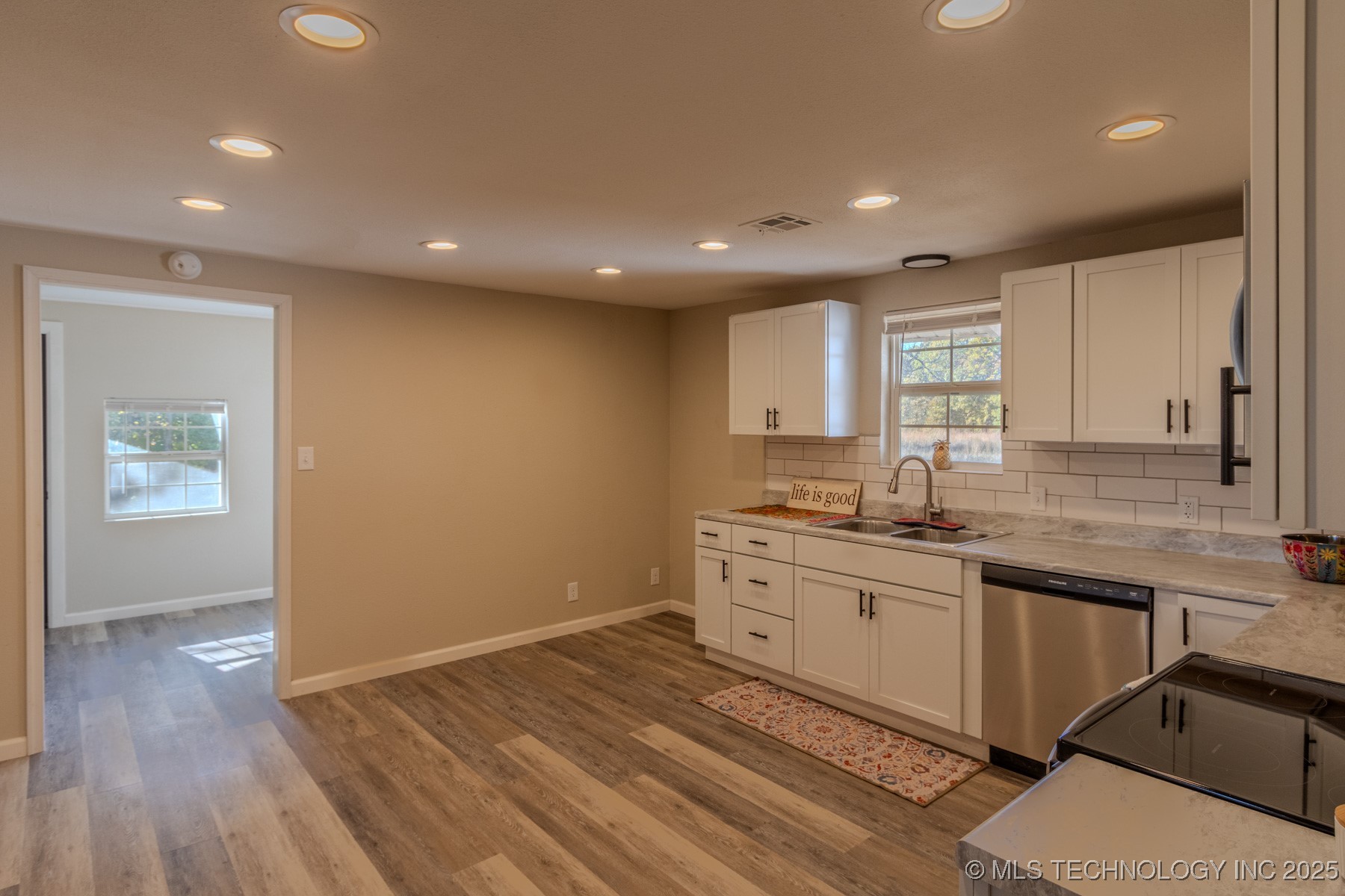 10171 E Hwy 412 Alt Highway E Property Photo 9