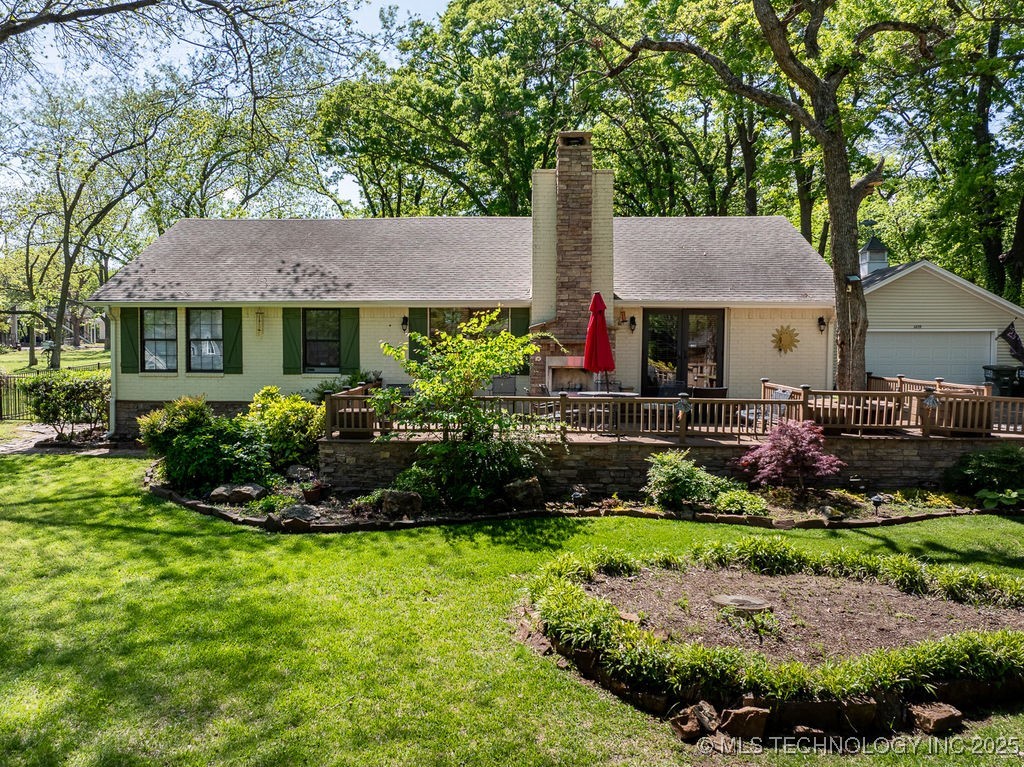 6859 Magnolia Drive Property Photo 2