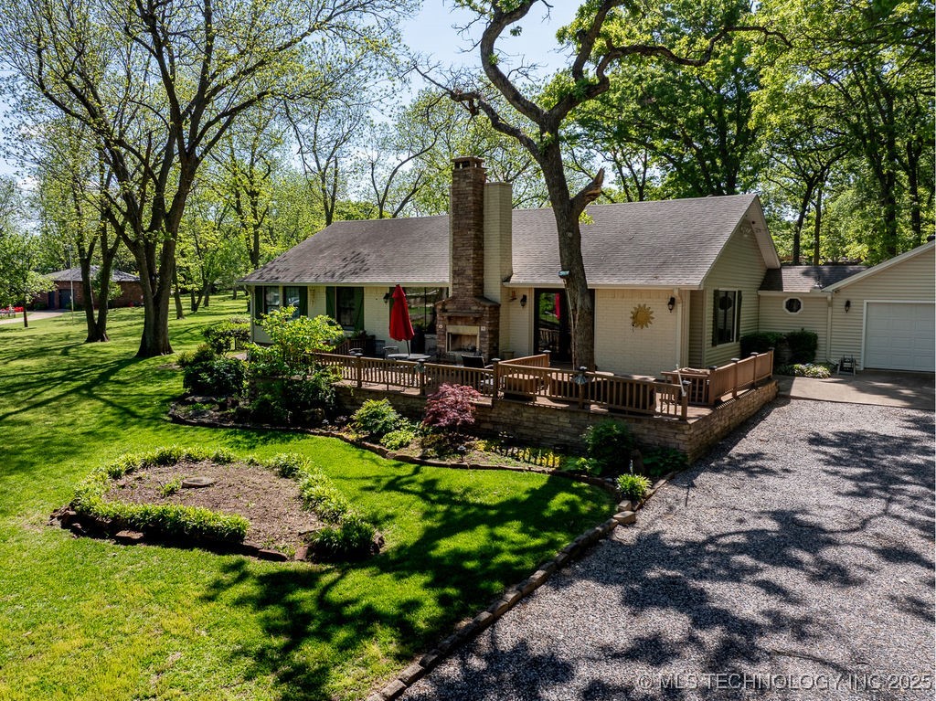 6859 Magnolia Drive Property Photo 3