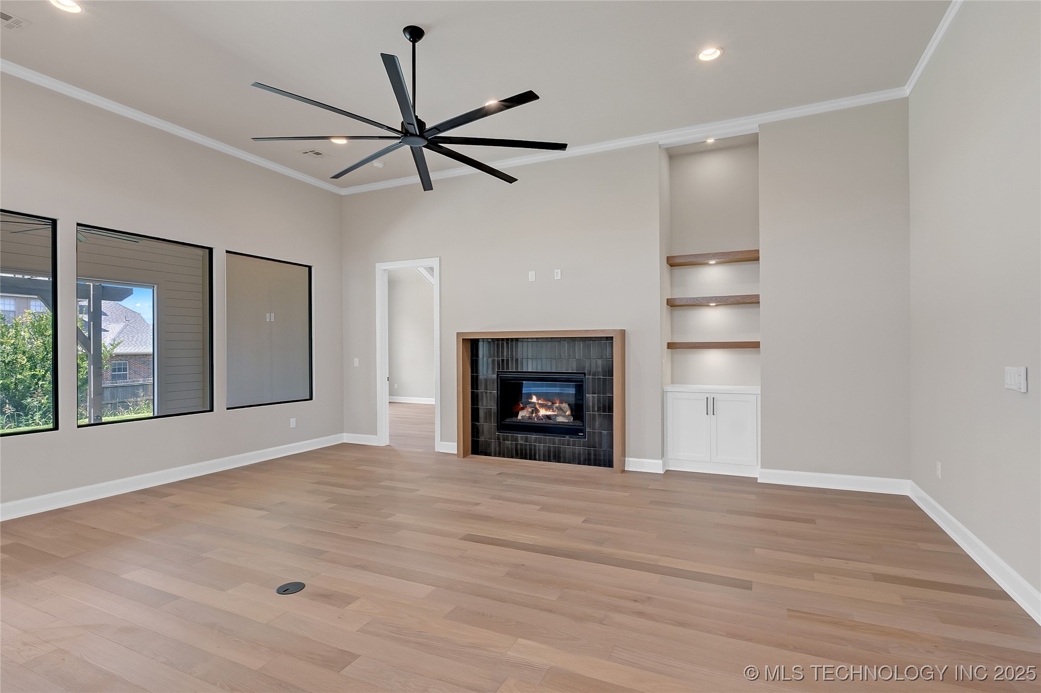 11966 S 94th East Avenue Property Photo 7