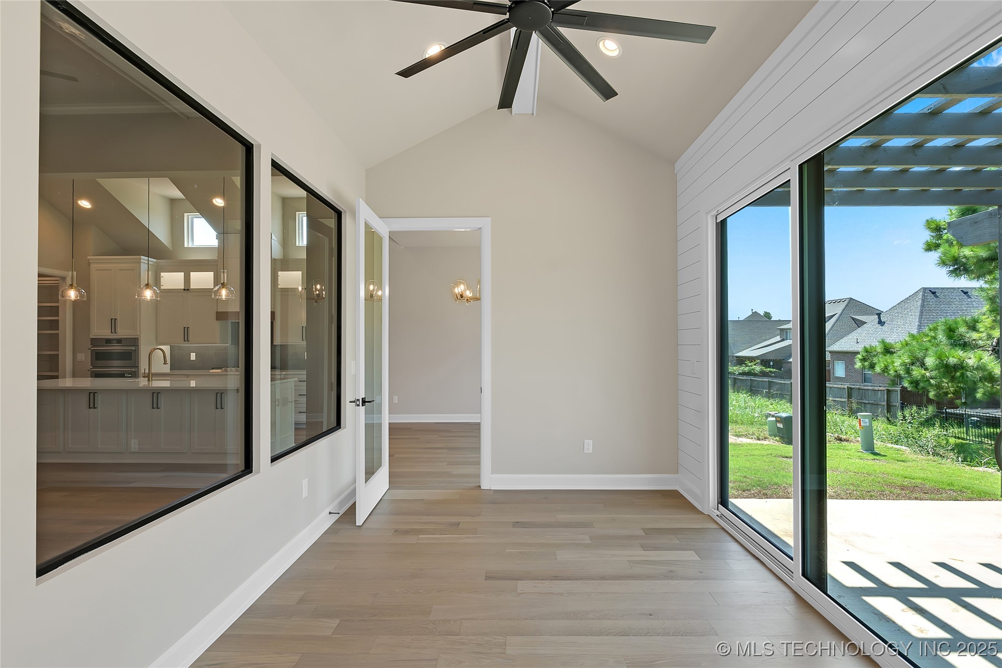 11966 S 94th East Avenue Property Photo 26