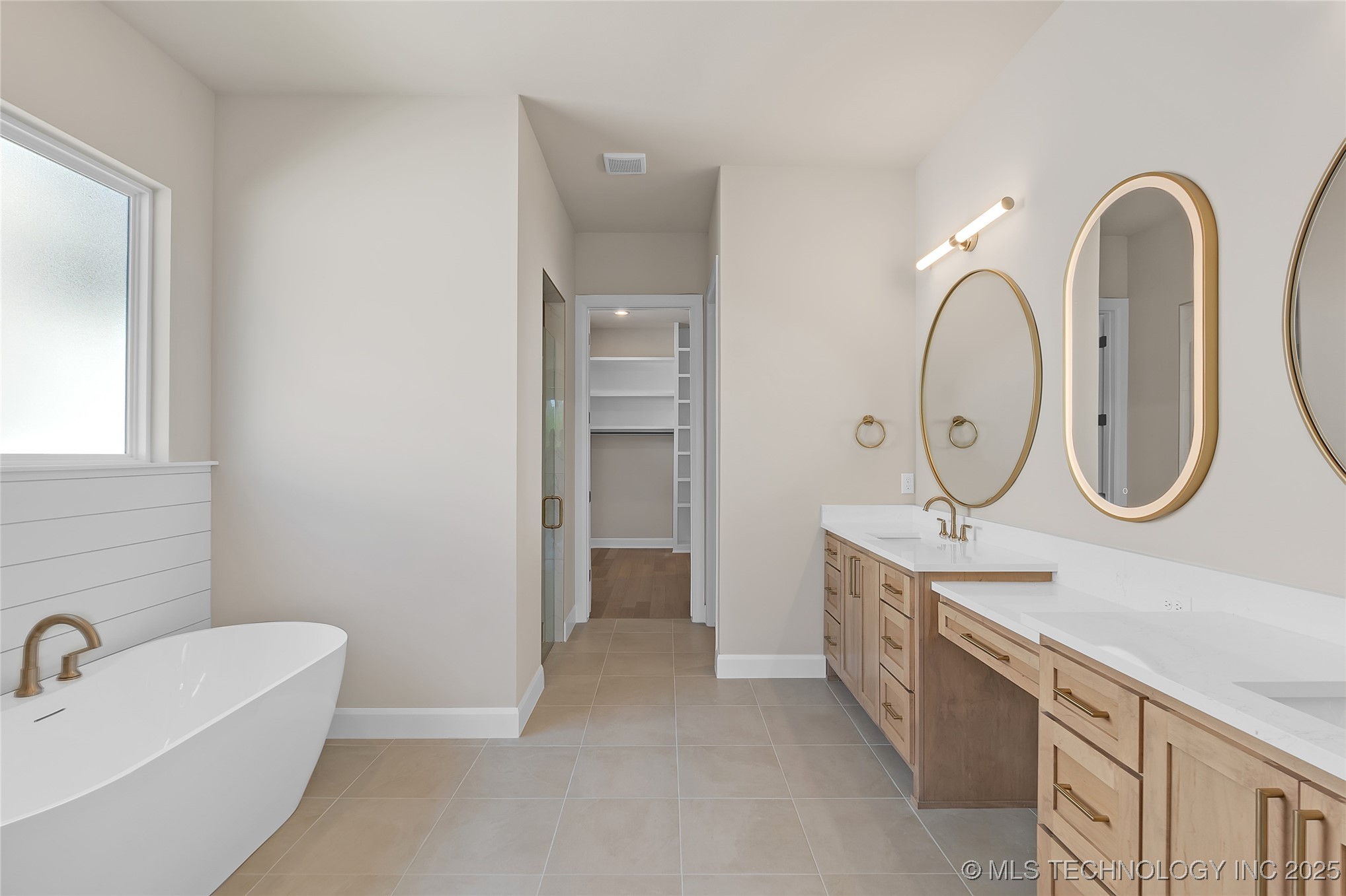 11966 S 94th East Avenue Property Photo 32