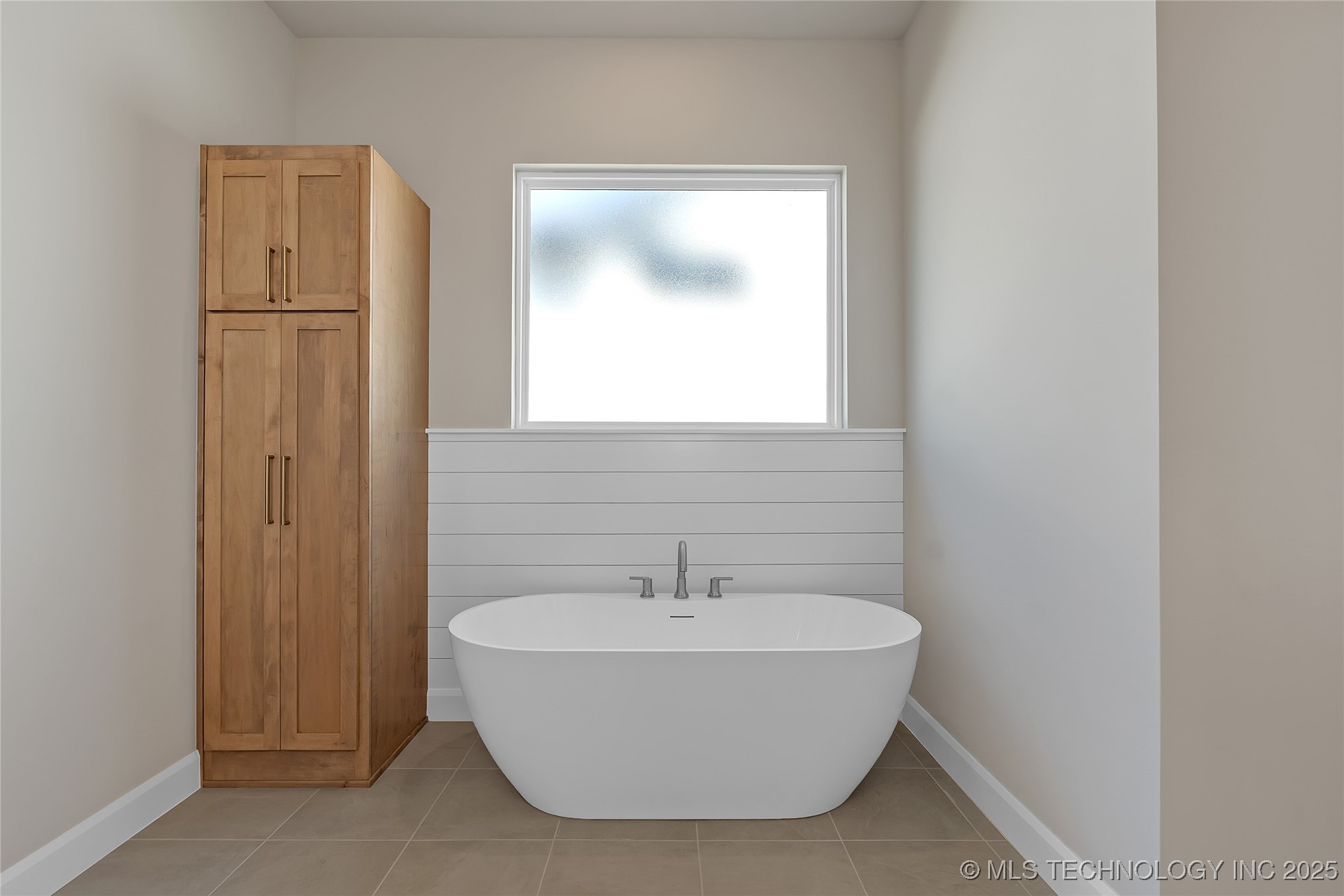 11966 S 94th East Avenue Property Photo 35