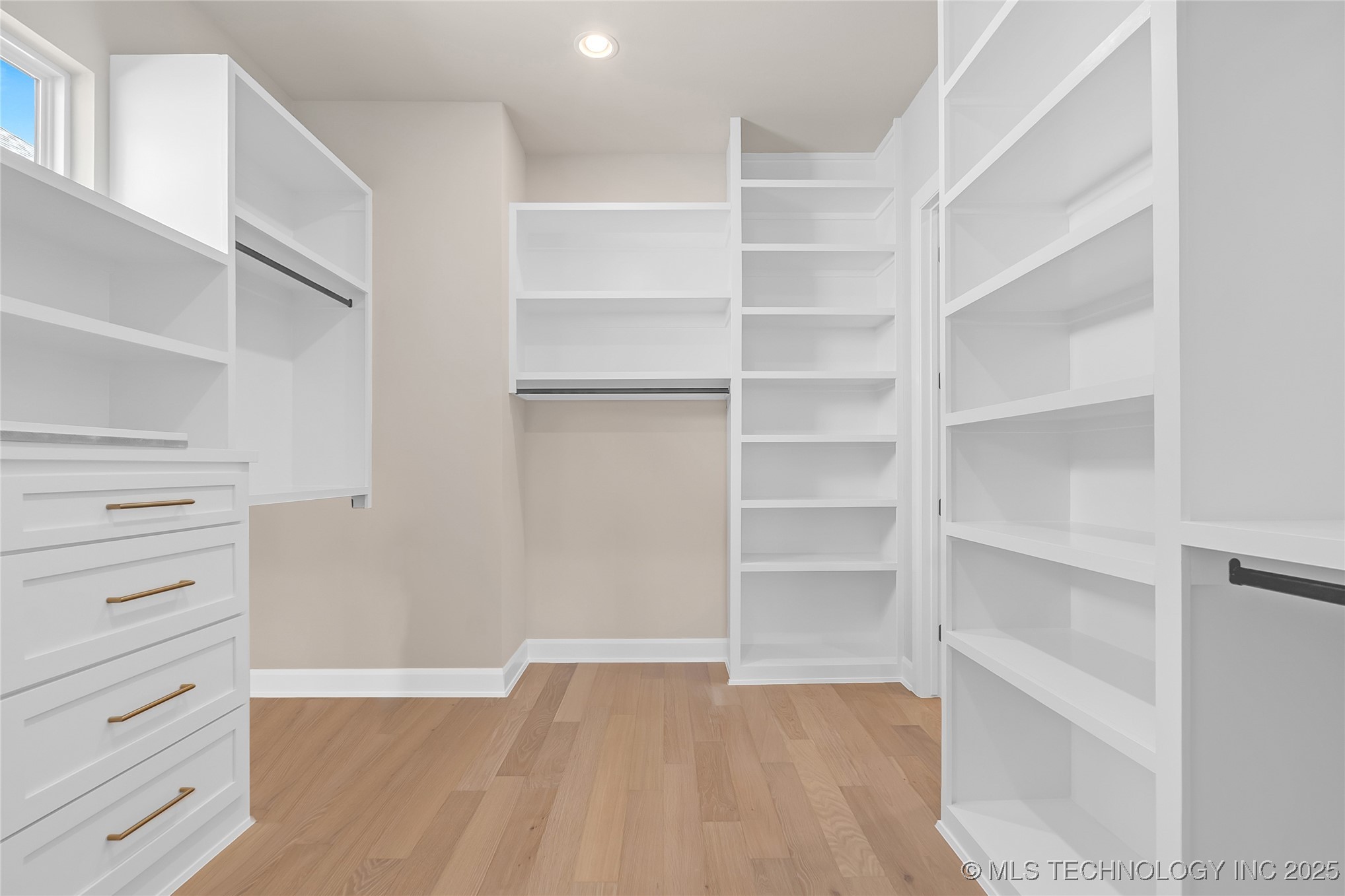 11966 S 94th East Avenue Property Photo 37