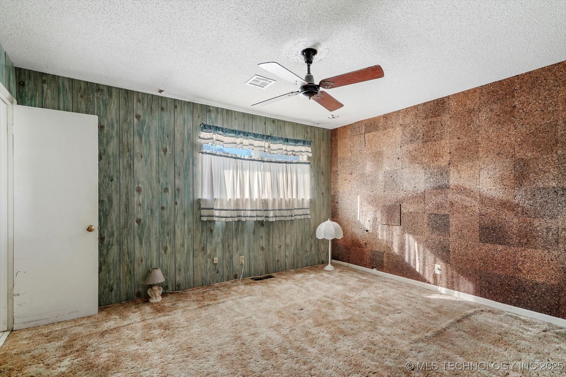 211 N Choctaw Road Property Photo 11